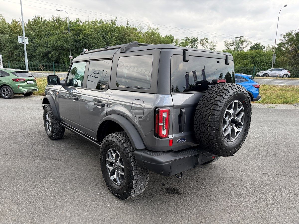Ford Bronco, Badlands, 2.7 EcoBoost V6 Twin - fotka 5