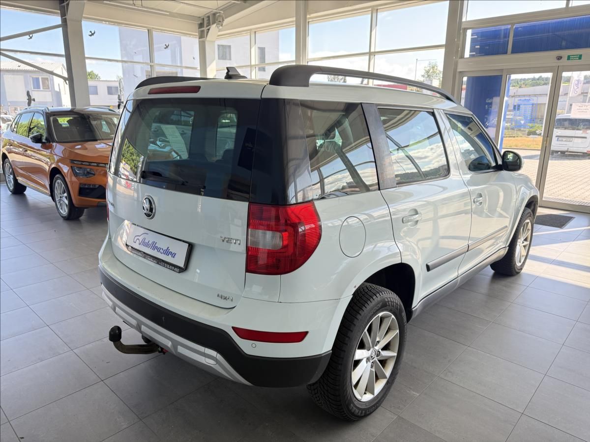 Škoda Yeti, 2,0   TDI 81kW,4x4,SERVISKA,TA - fotka 6