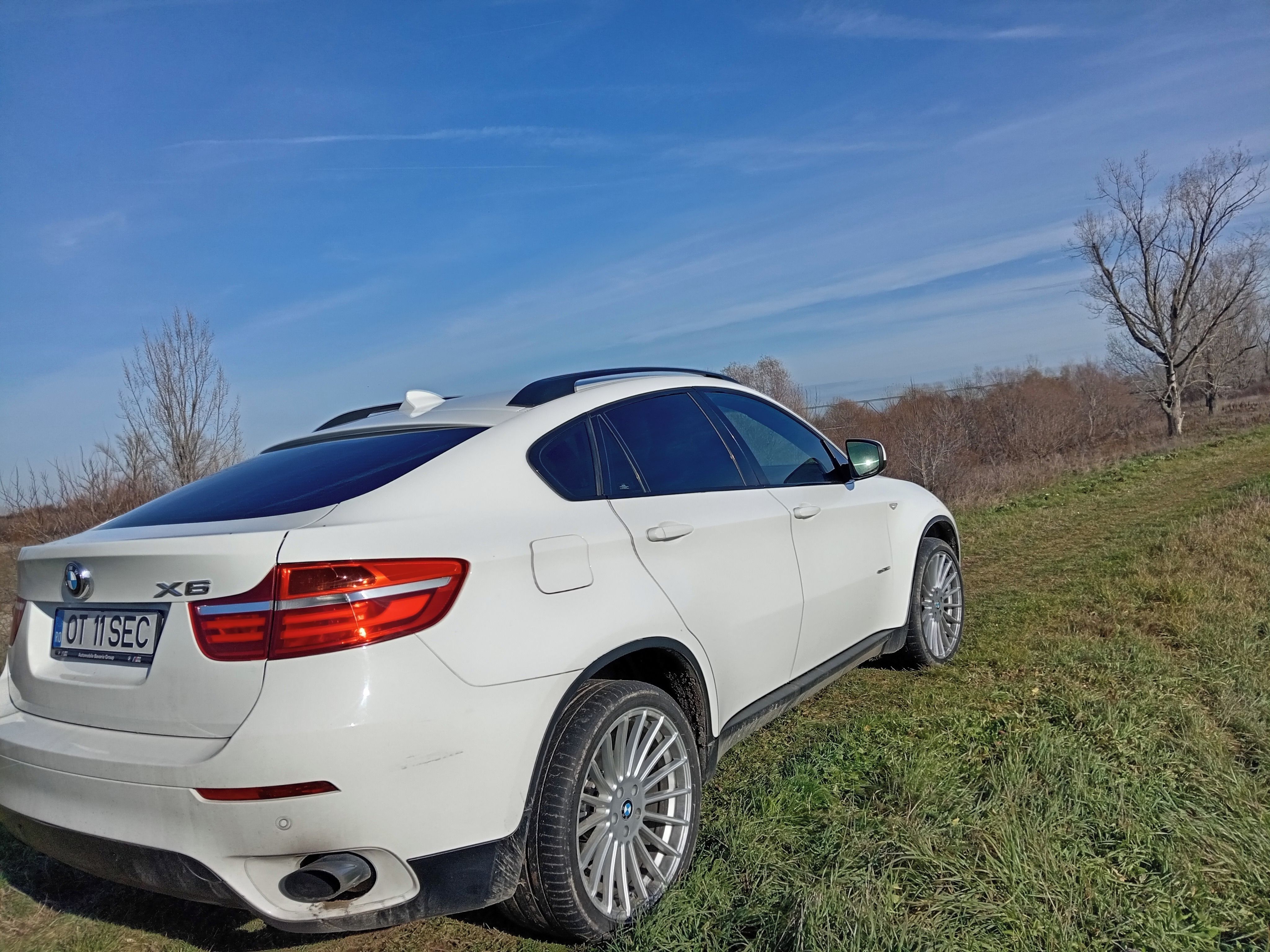 BMW X6 - fotka 5