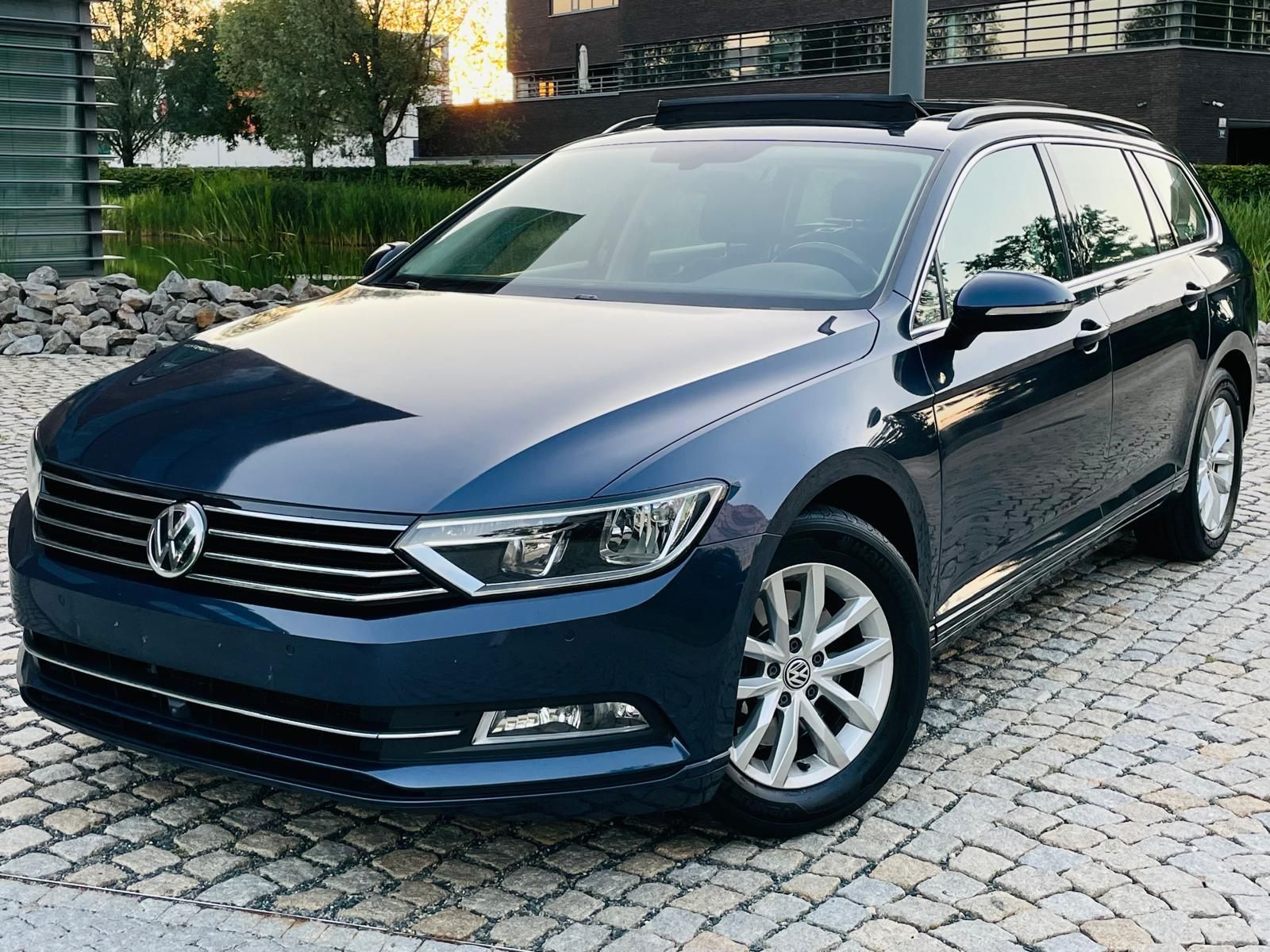 Volkswagen Passat, 2.0TDI AUTOMAT KAMERY SERVISKA