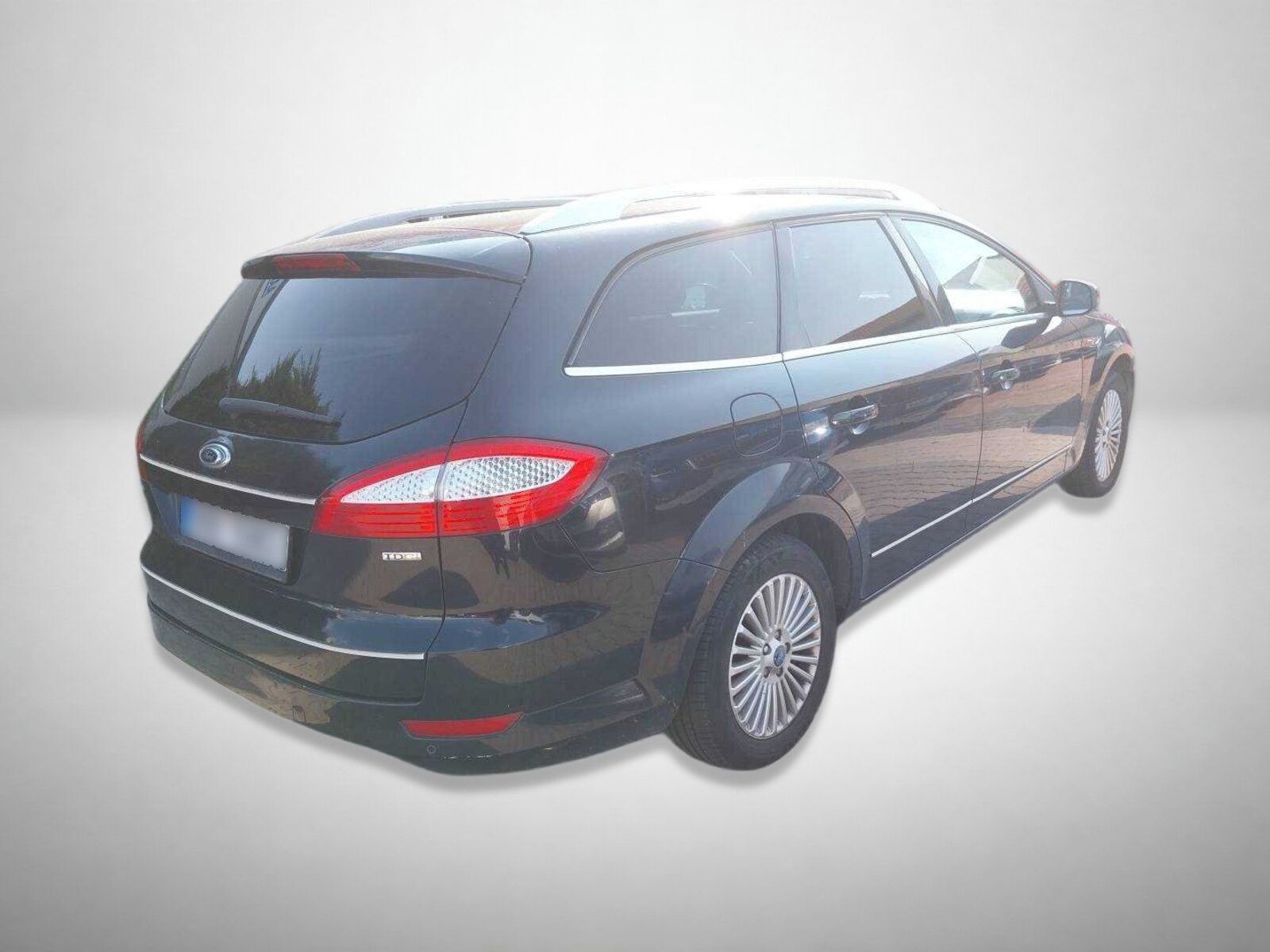 Ford Mondeo, 2.0 TDCi, Automatická klima - fotka 2