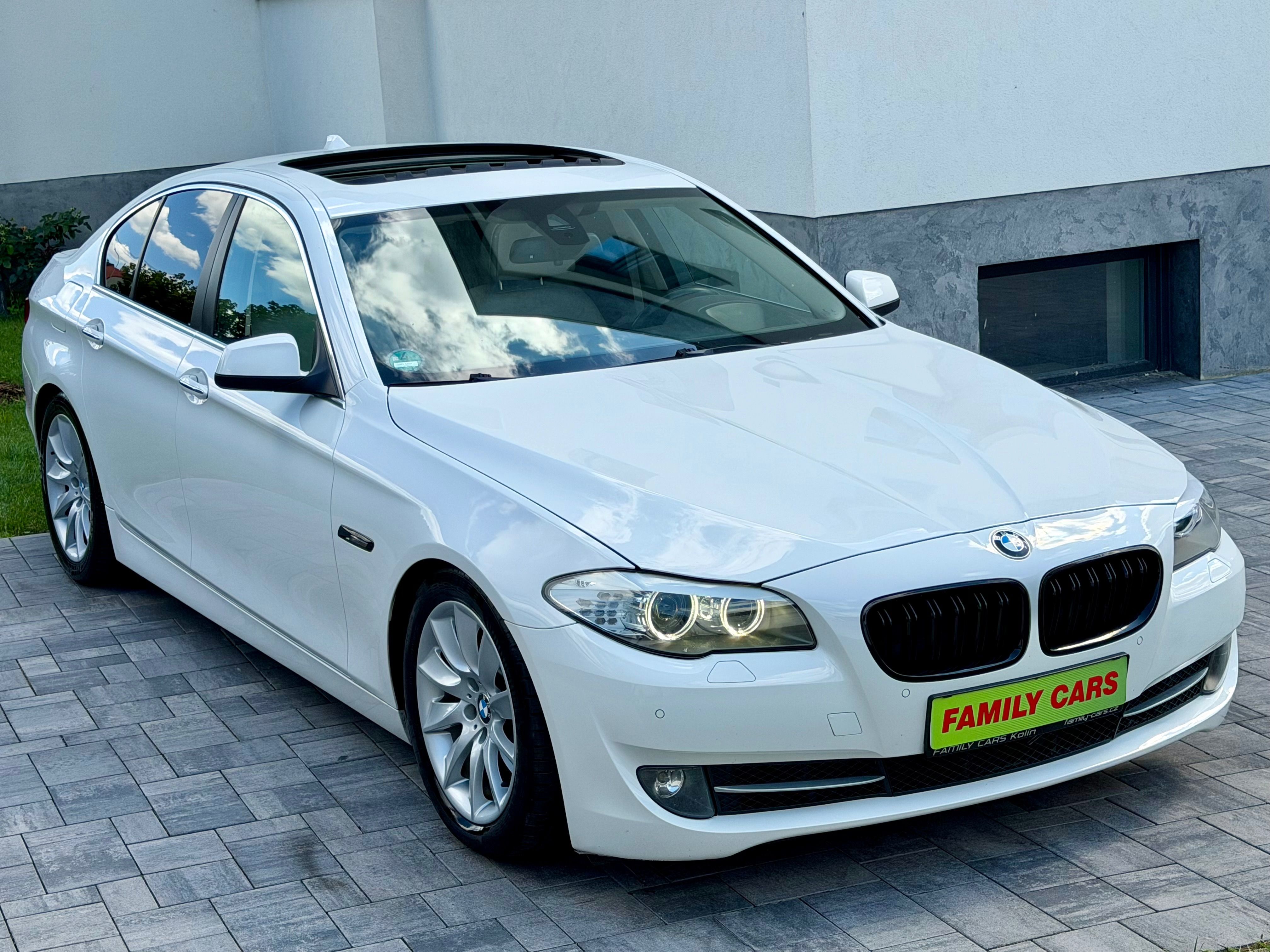 BMW Řada 5, 535i,2.MAJ,MANUÁL,2X M-PACKET - fotka 3
