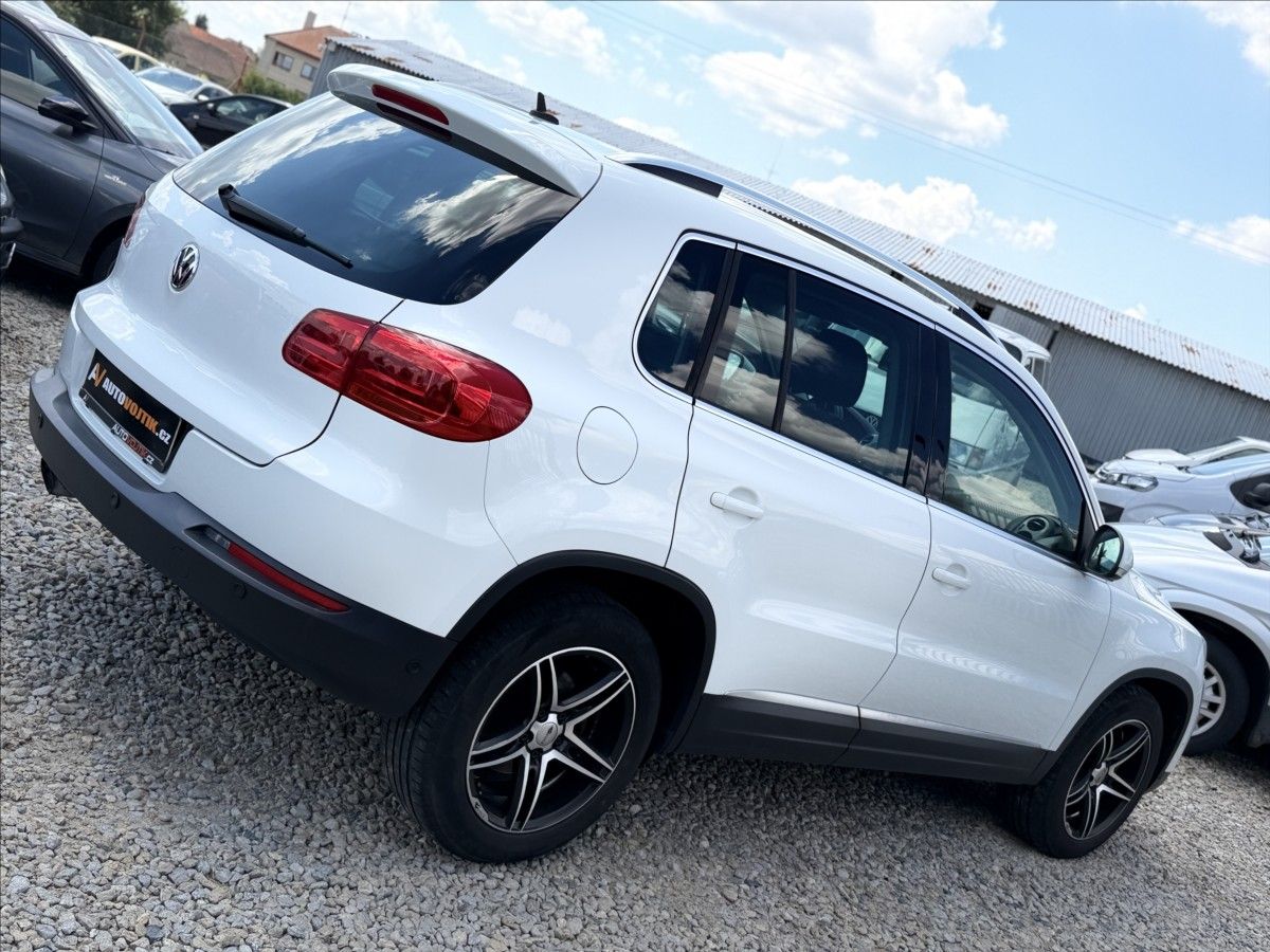 Volkswagen Tiguan, 1,4 TSI PANORAMA, LED, BIXENON - fotka 6