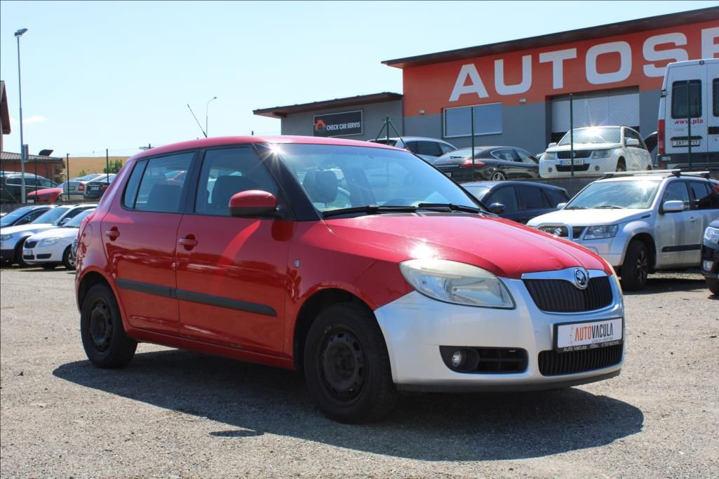 Škoda Fabia, 1,2 i  LPG, STK 5/2027 - fotka 3