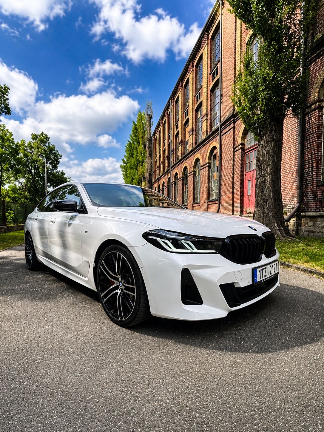 BMW Řada 6, Gran Turismo 640i xDrive - fotka 3