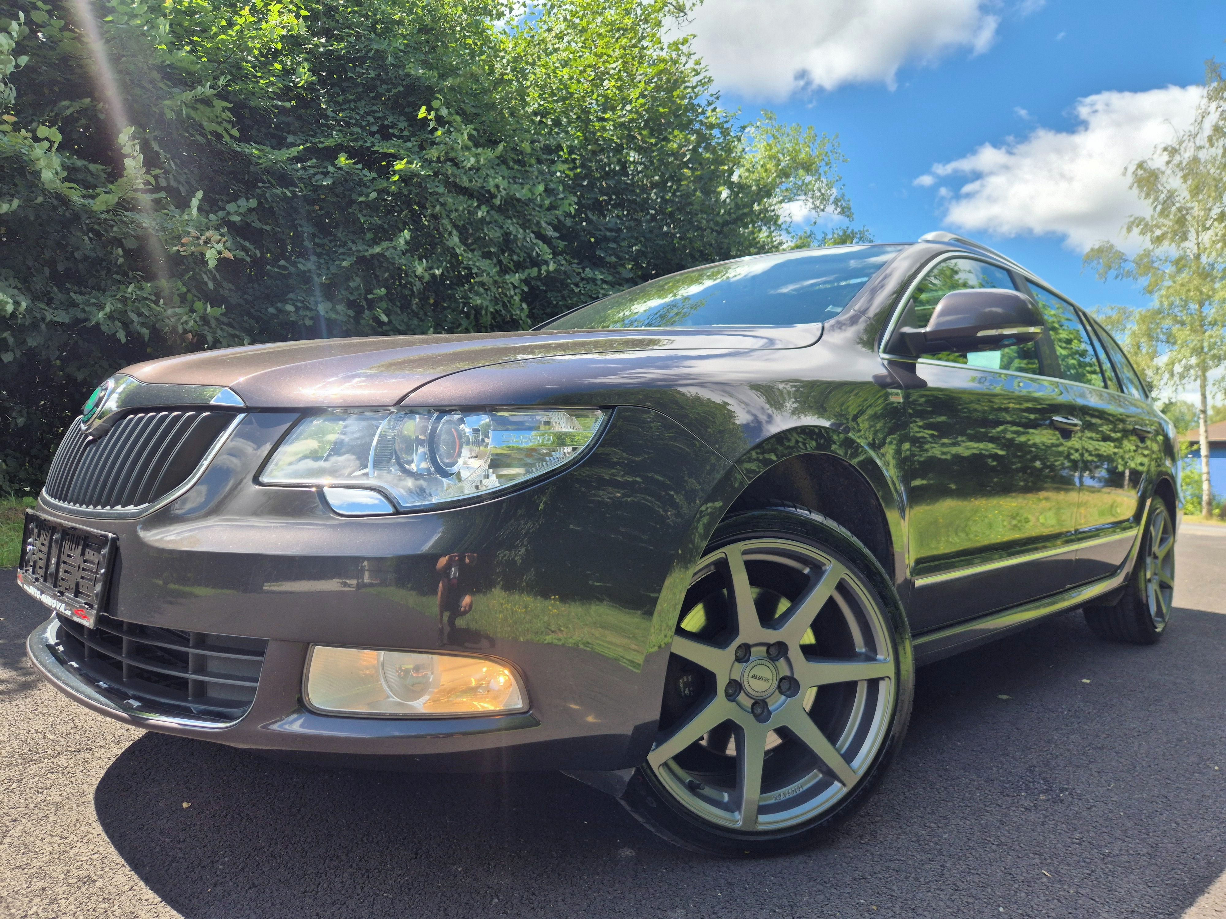Škoda Superb, 1 maj.plný servis ZÁRUKA 1 ROK