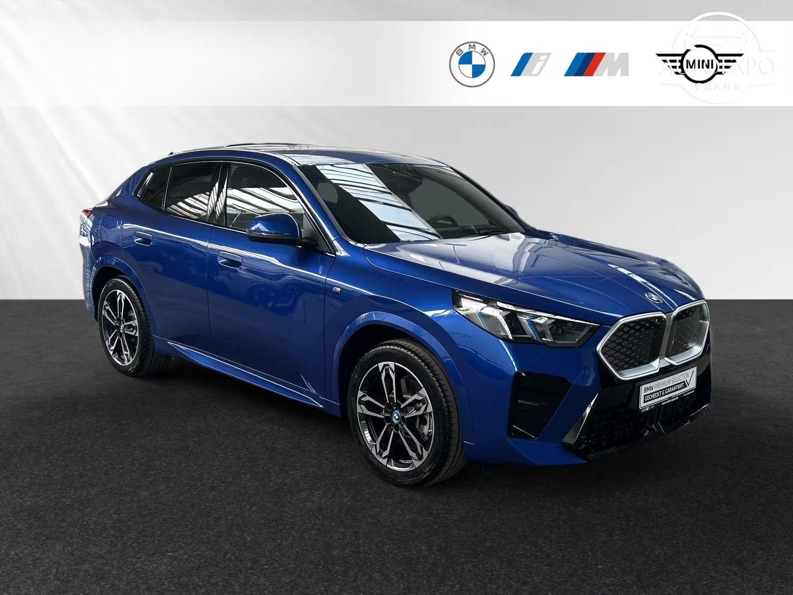 BMW iX2, xDrive30