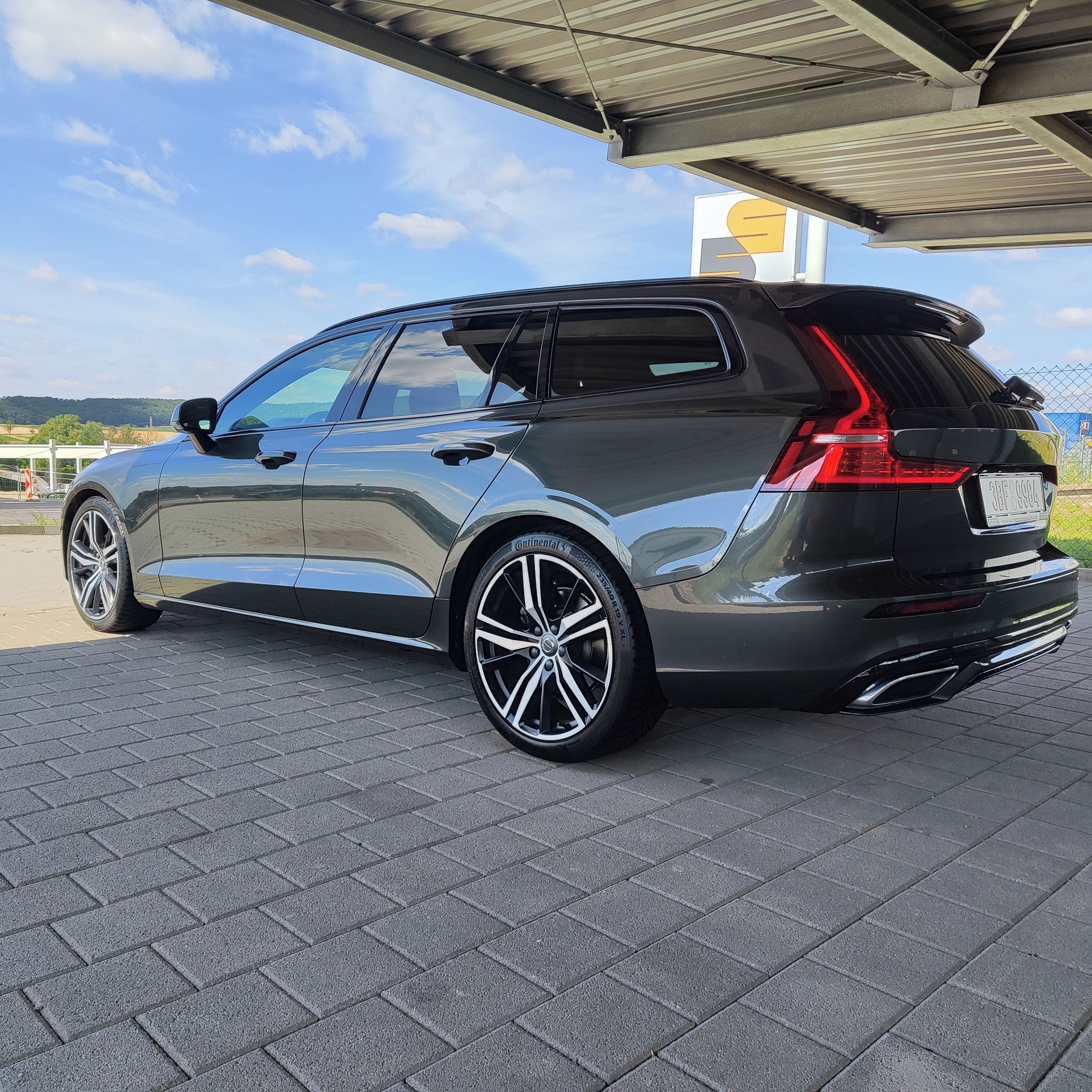 Volvo V60, R DESIGN POLESTAR - fotka 5