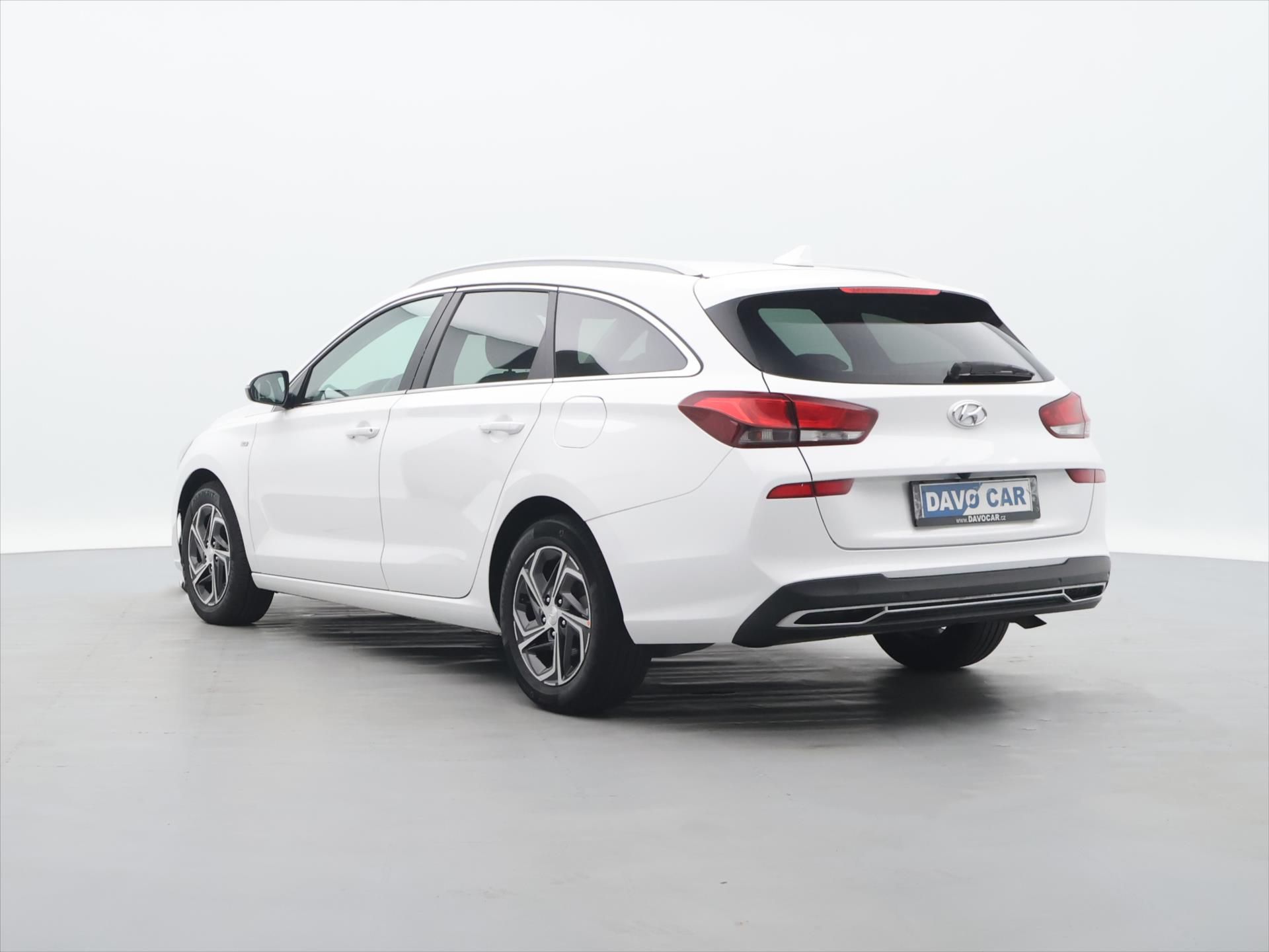 Hyundai i30, 1,5 T-GDI Mild Hyb Smart - fotka 5