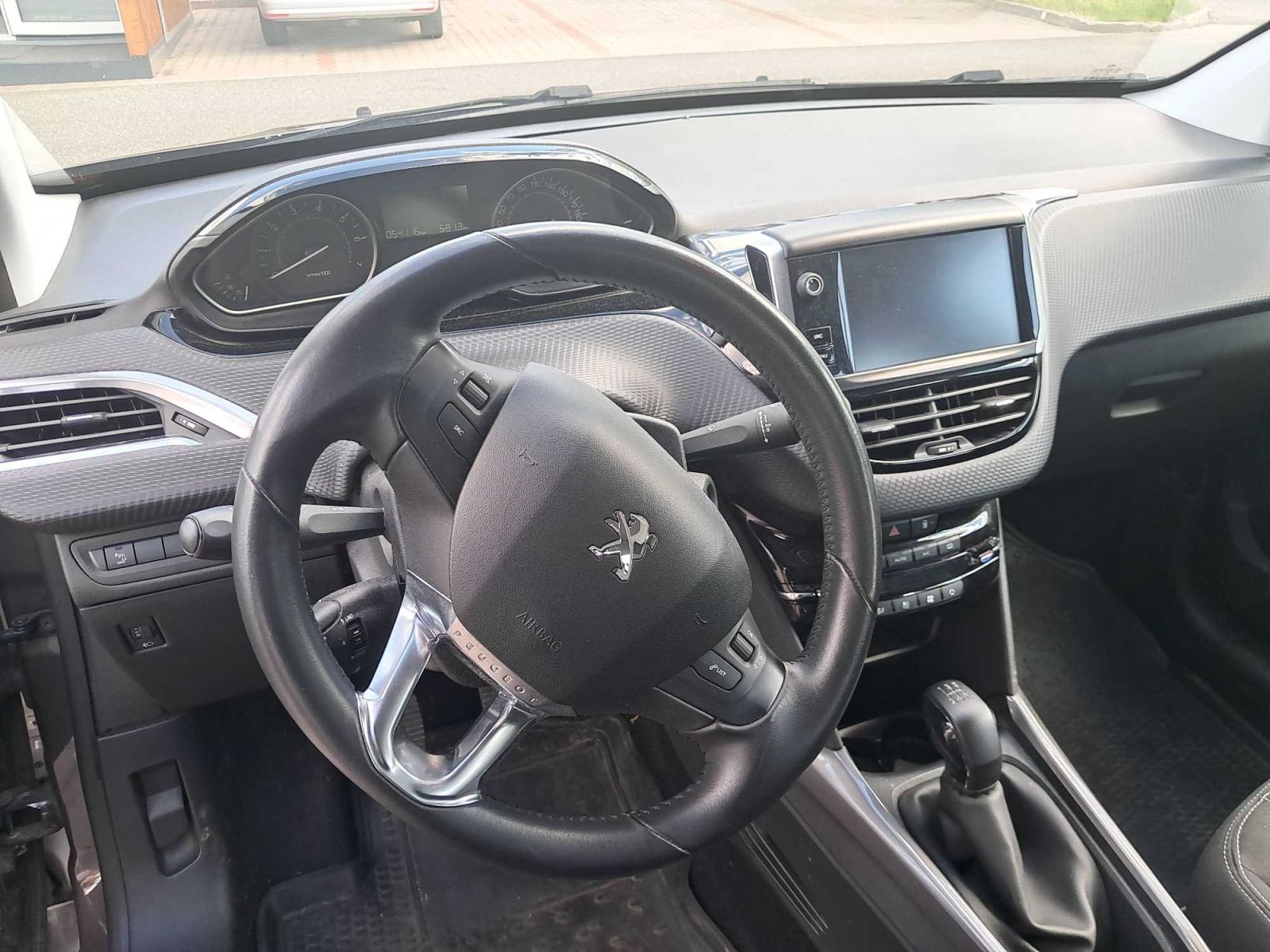 Peugeot 2008, 1.2 PureTech, Active - fotka 3