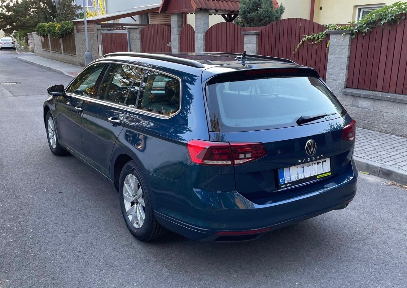 Volkswagen Passat, 2,0 TDi DSG Bussines,1.maj, - fotka 6
