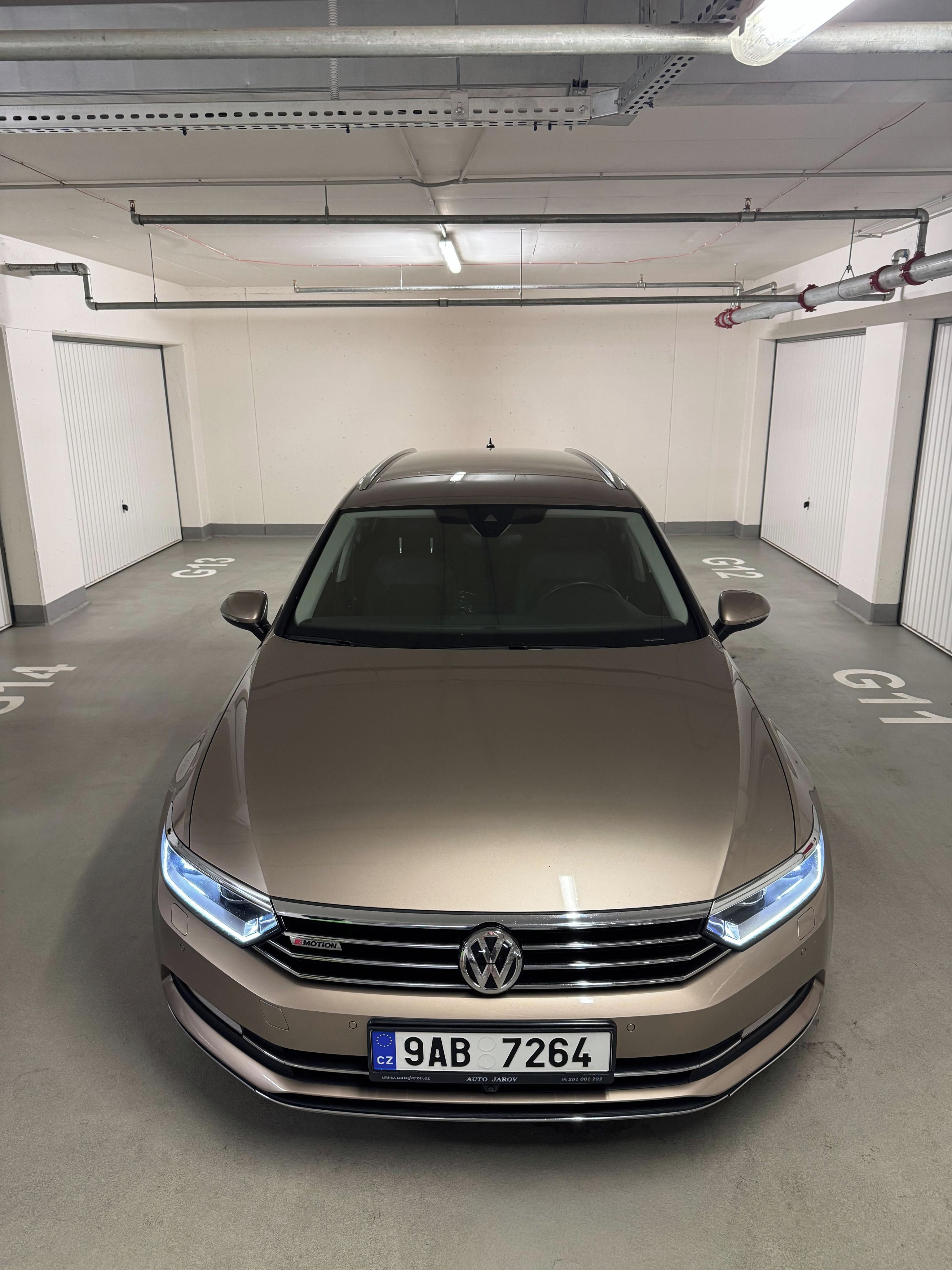 Volkswagen Passat, VW Passat 140kW, 4x4, DSG - fotka 3