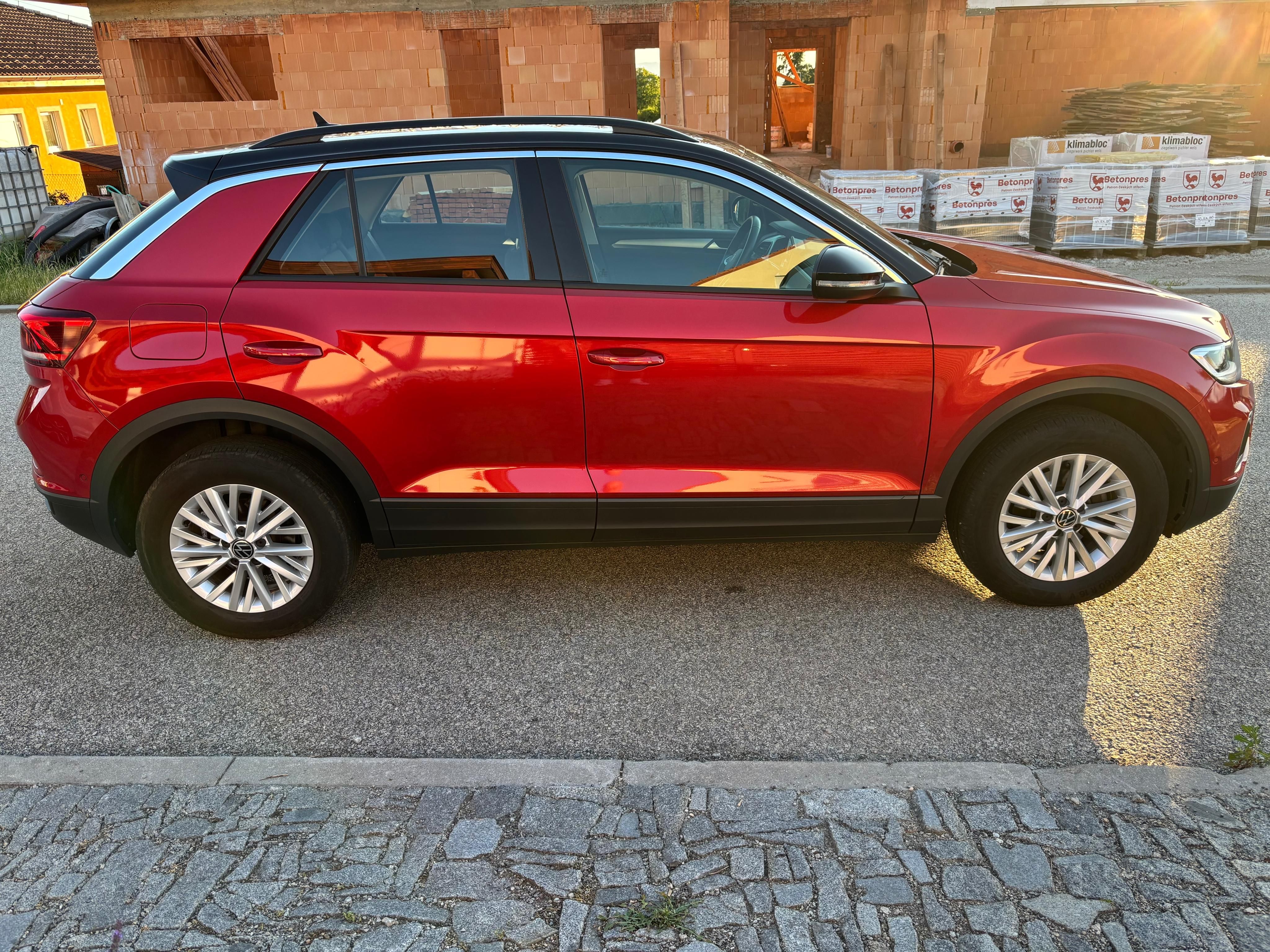Volkswagen T-Roc, 1,5 TSI 110 KW - fotka 3