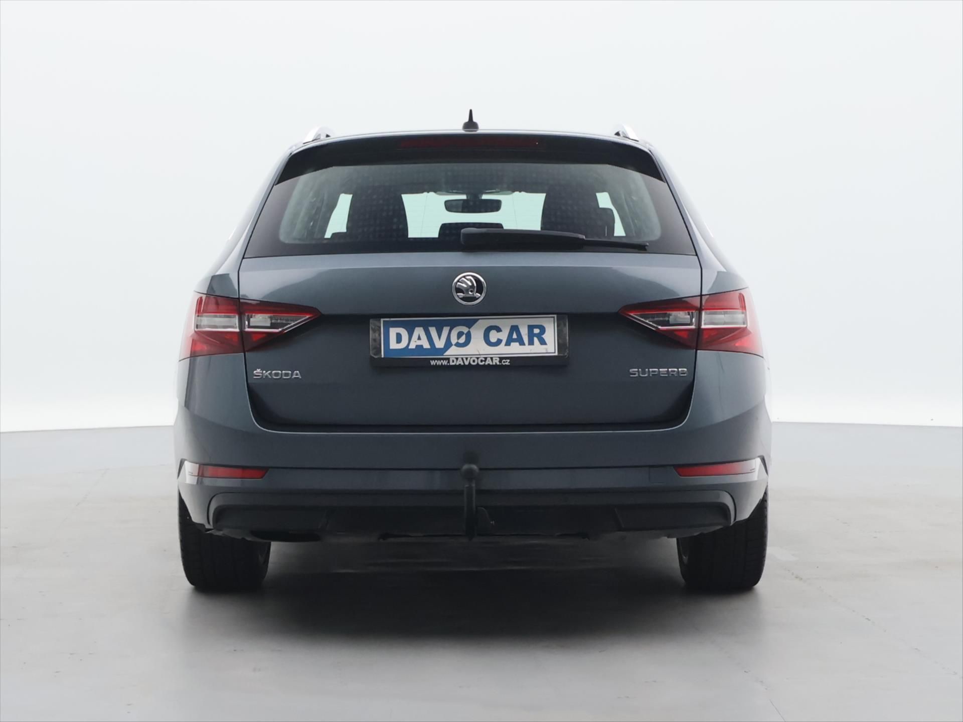 Škoda Superb, 2,0 TDI 110kW Style CZ DPH - fotka 6