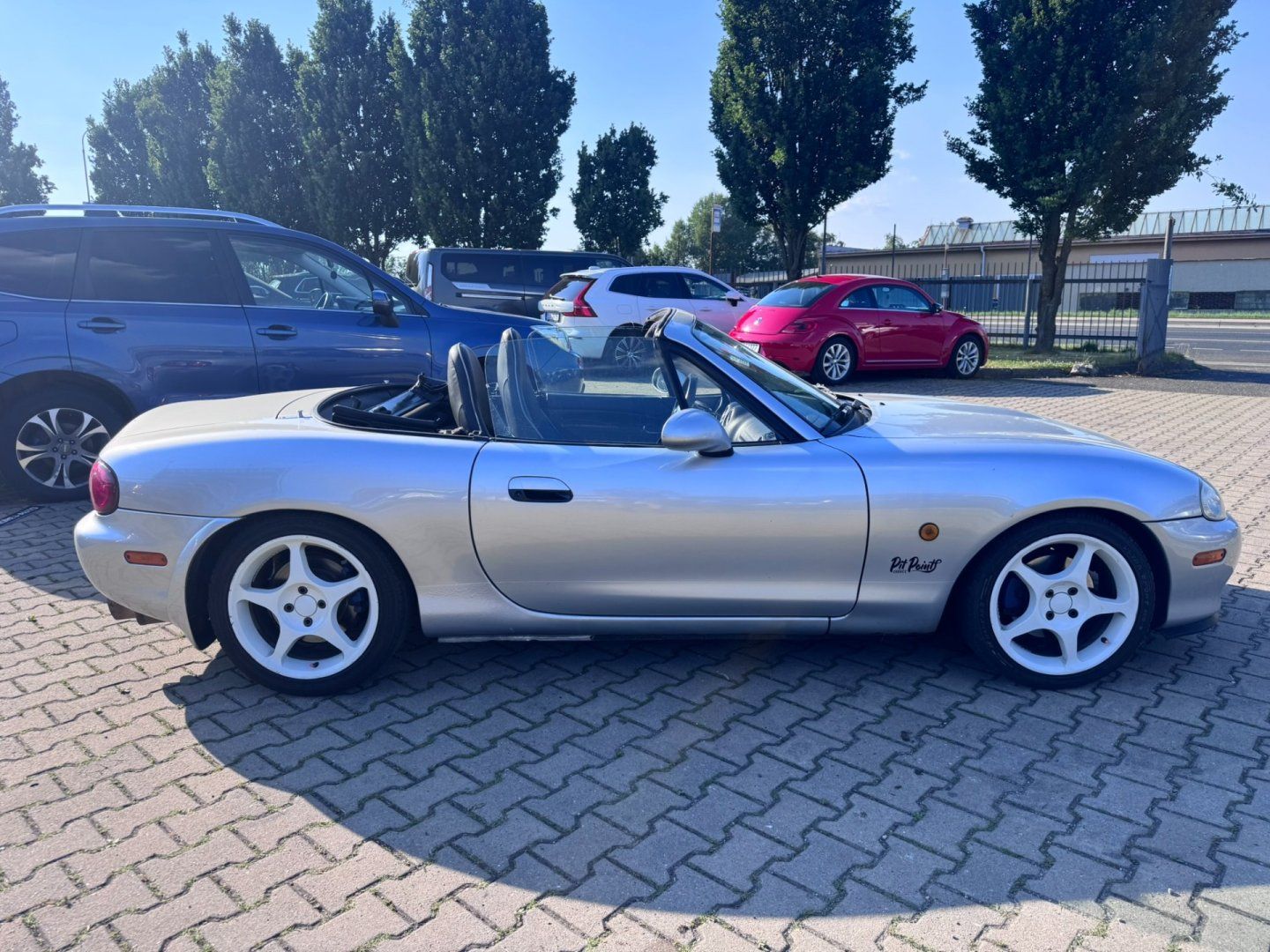 Mazda MX-5, NB 1,8 107 KW SVOR 6Q - fotka 6