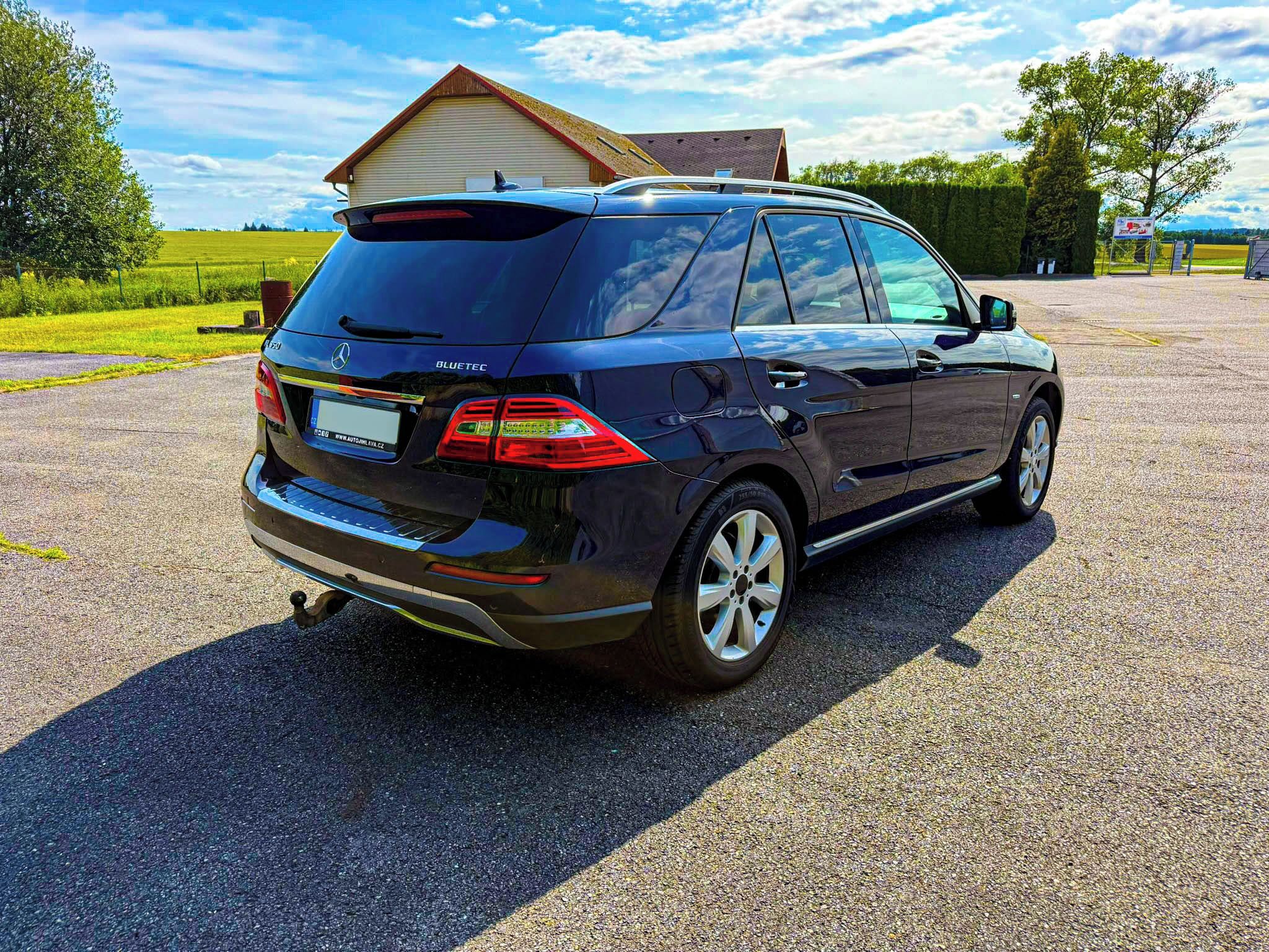 Mercedes-Benz ML, TOP výbava, odpočet DPH! - fotka 5