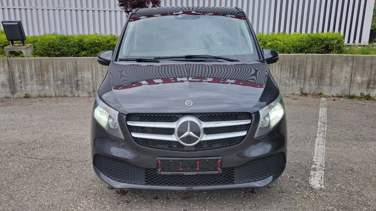 Mercedes-Benz Třídy V, Mercedes Benz V220, 7 míst