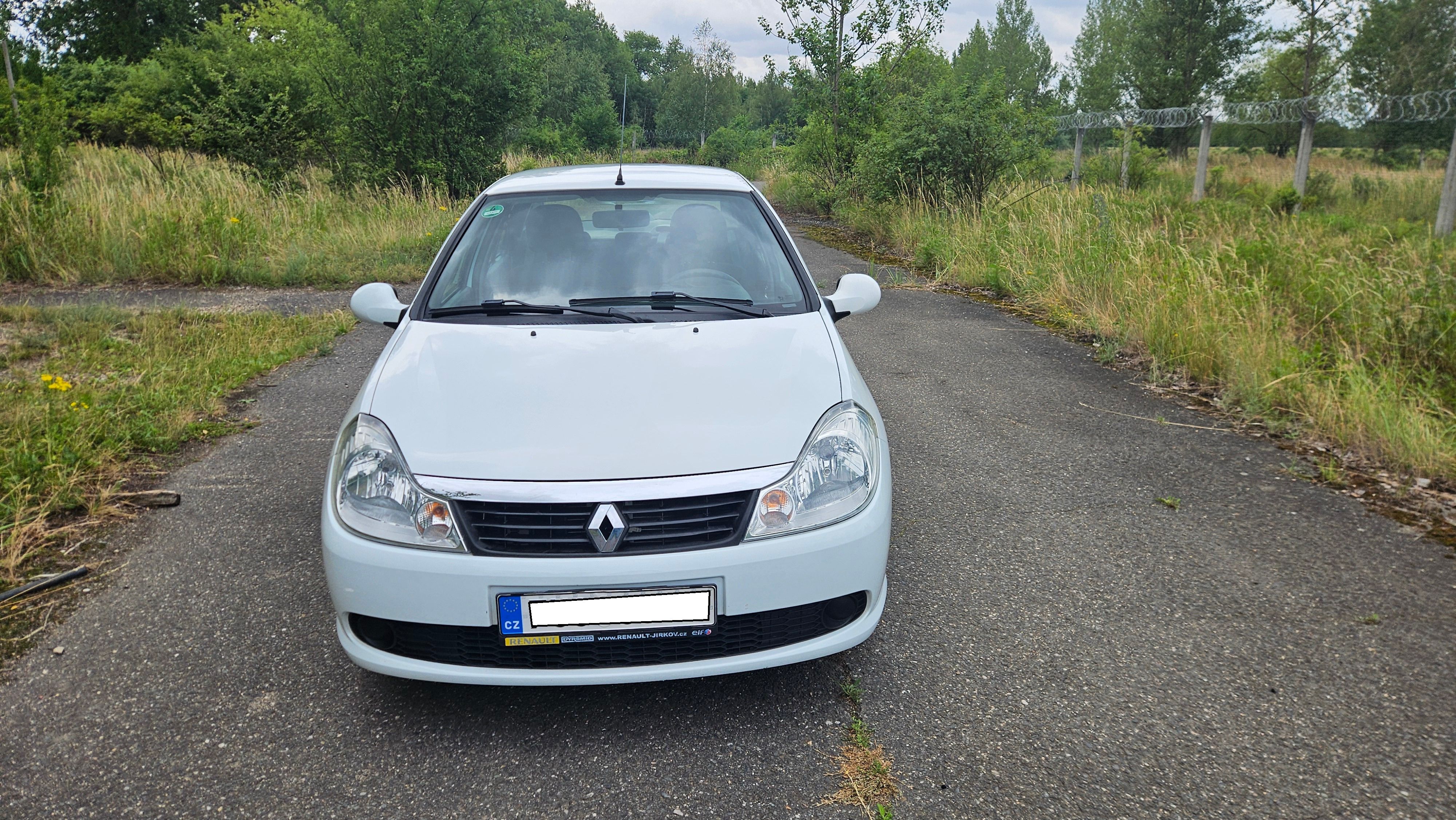 Renault Thalia, Renault Thalia II 1.2 16V 55kW - fotka 2