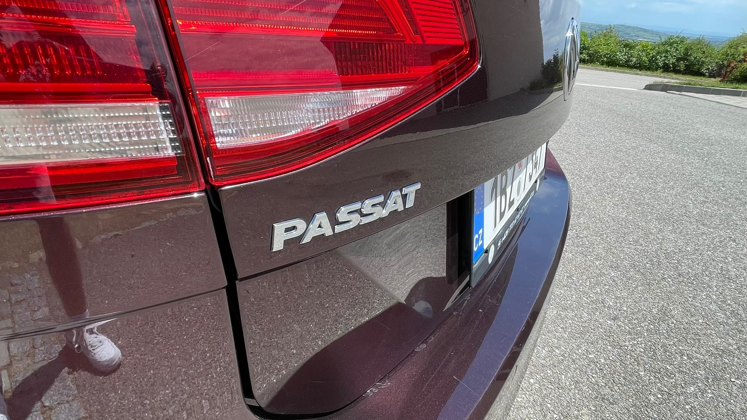 Volkswagen Passat, Garážovaný Passat 2.0 TDI - fotka 5