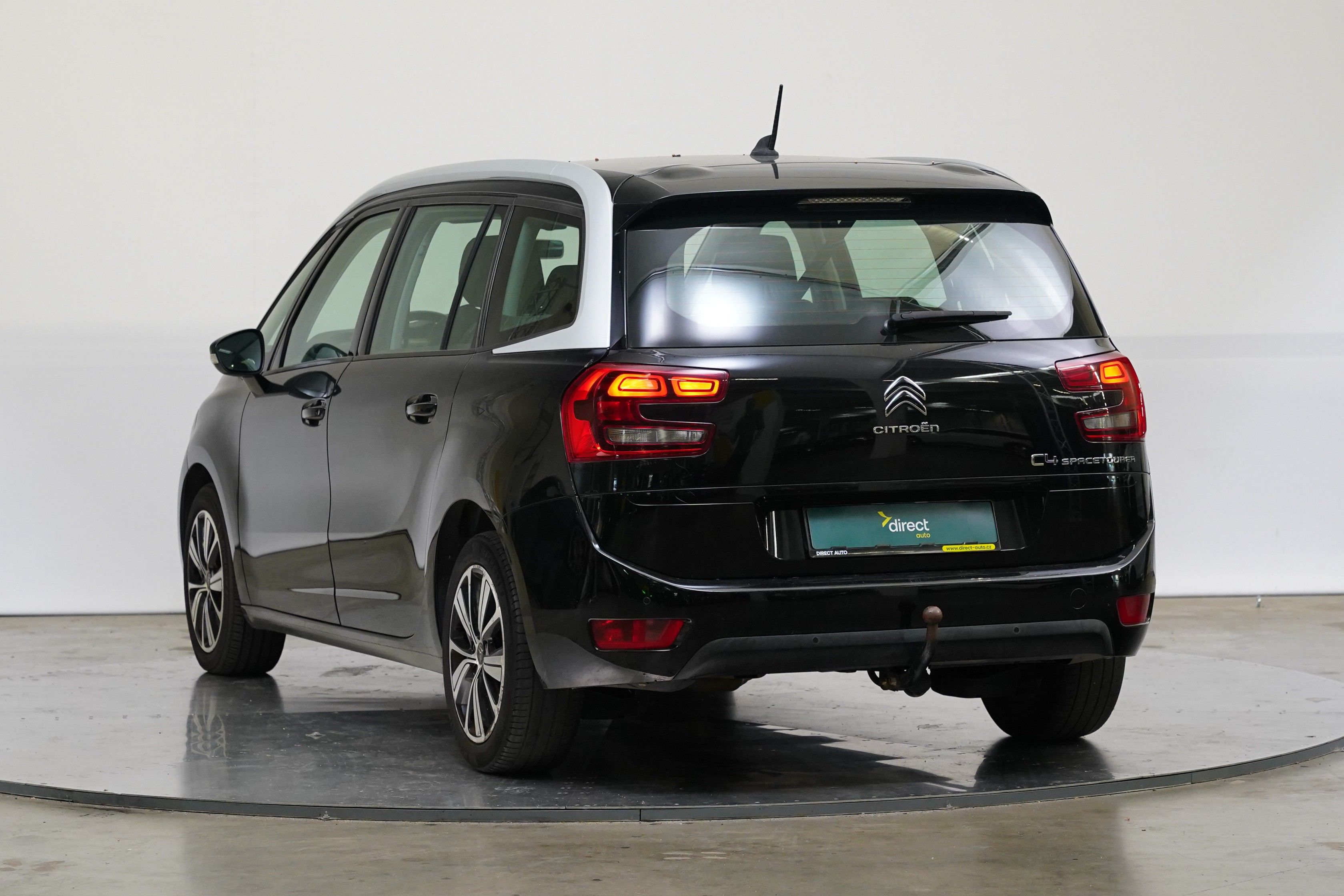 Citroën Grand C4 Picasso, 1.2 PureTech 96 kW Selection - fotka 4