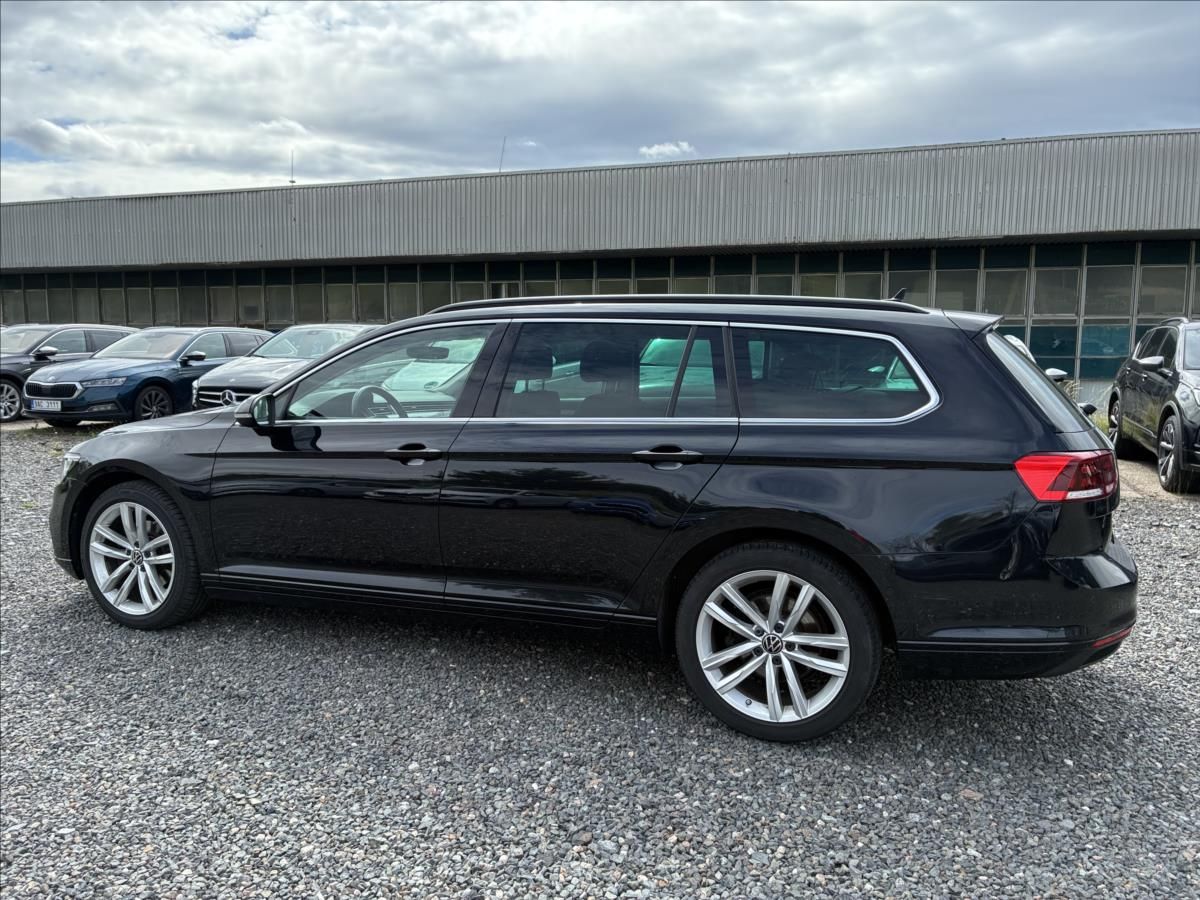 Volkswagen Passat, 2,0 TAŽNÉ,KAMERA,APP-CONNECT - fotka 3