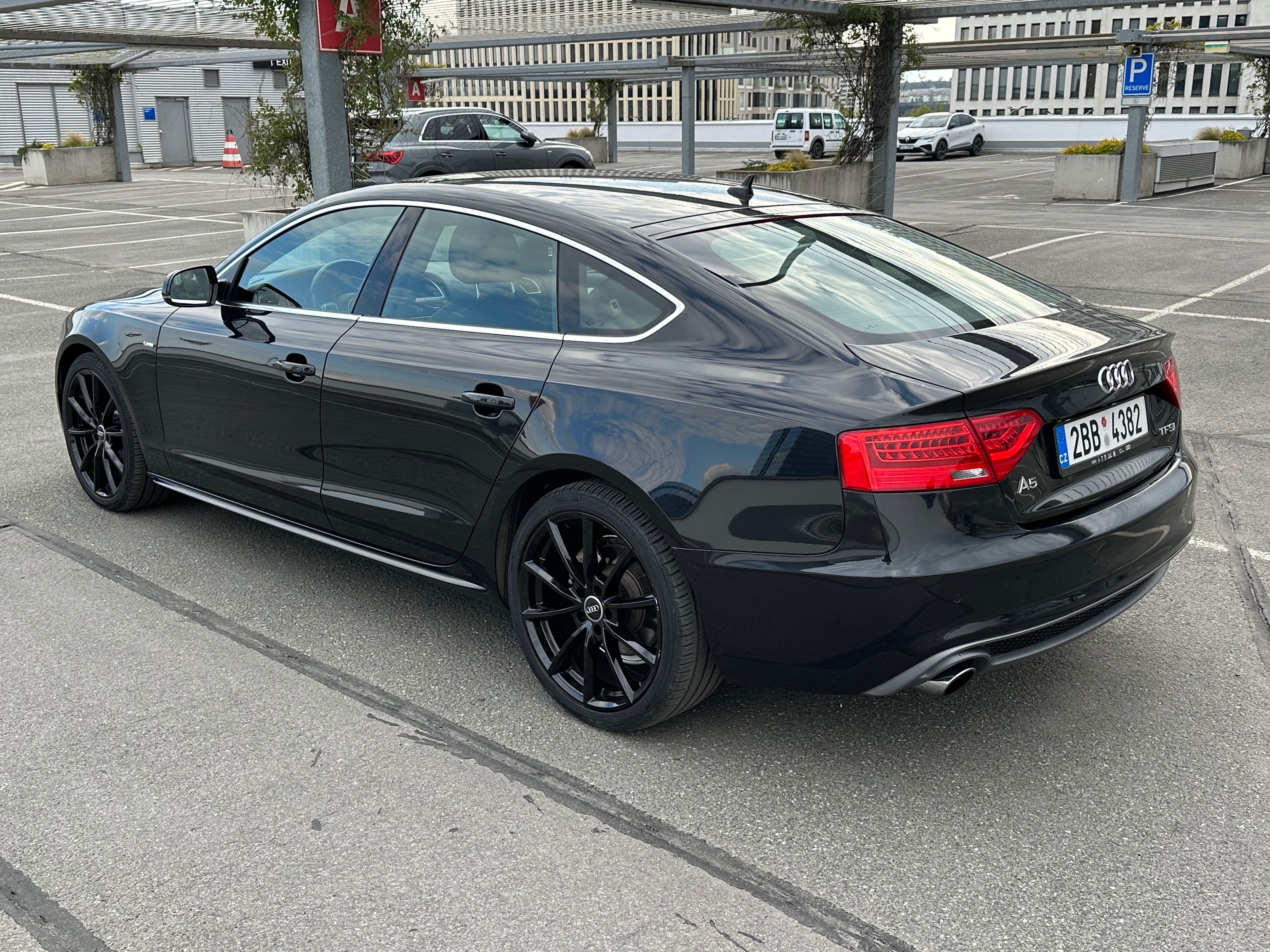 Audi A5, Sportback 1.8 TFSi S-Line - fotka 3