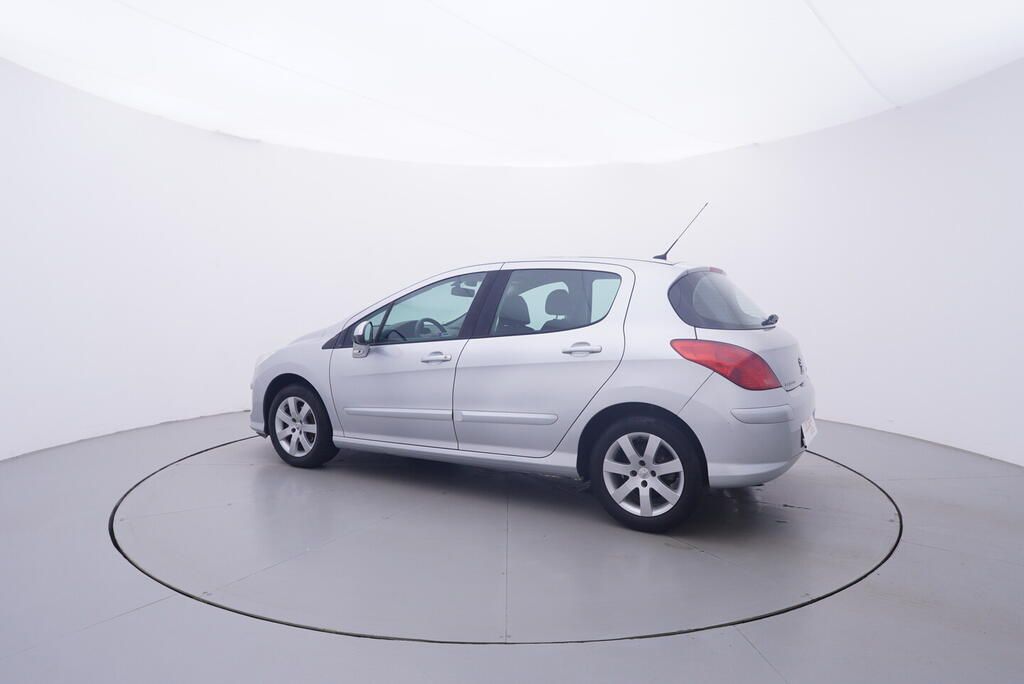 Peugeot 308, 1.6 VTi 88 kW - fotka 3