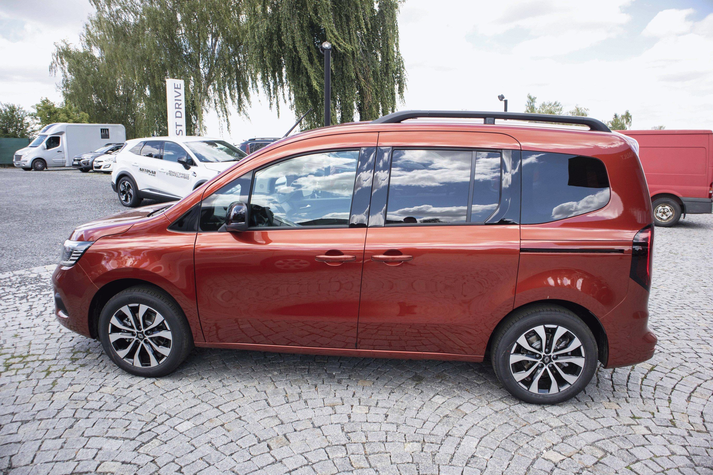 Renault Kangoo, Techno TCe 130 EDC - fotka 6