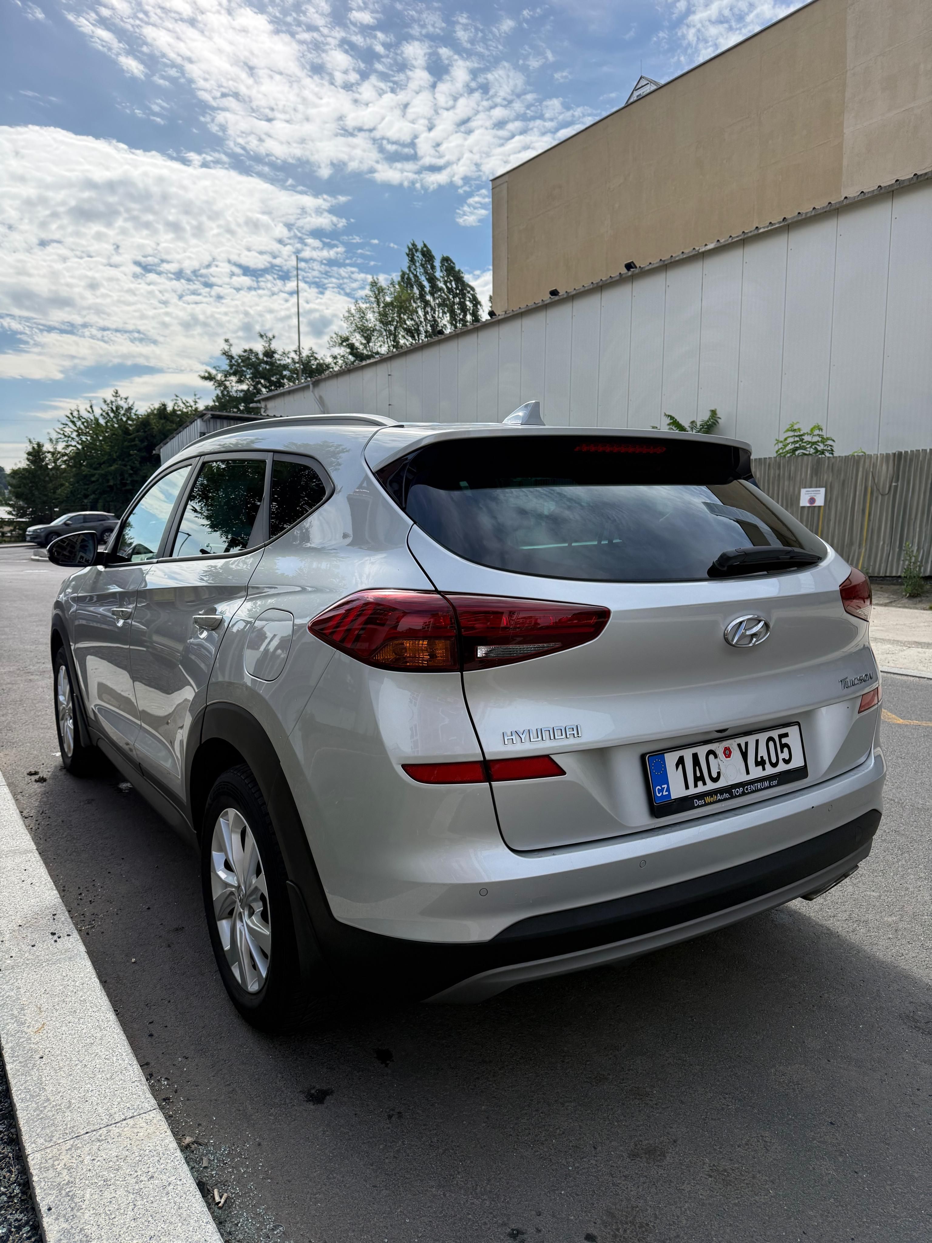 Hyundai Tucson, Hyundai Tucson 1.6 CRDi 85 kW - fotka 5
