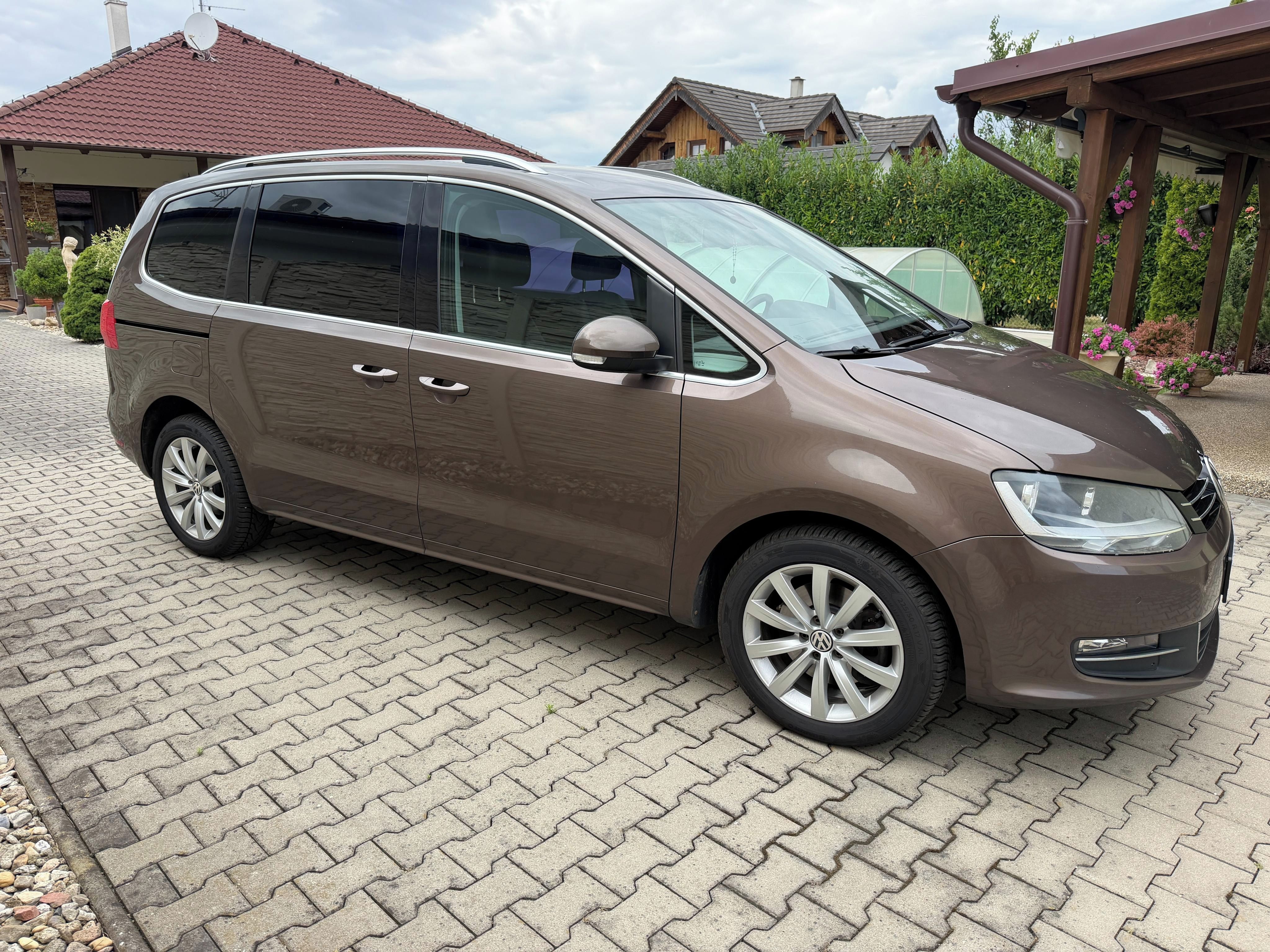 Volkswagen Sharan, 2.0 TDi 125kW DSG, TAŽNÉ - fotka 4