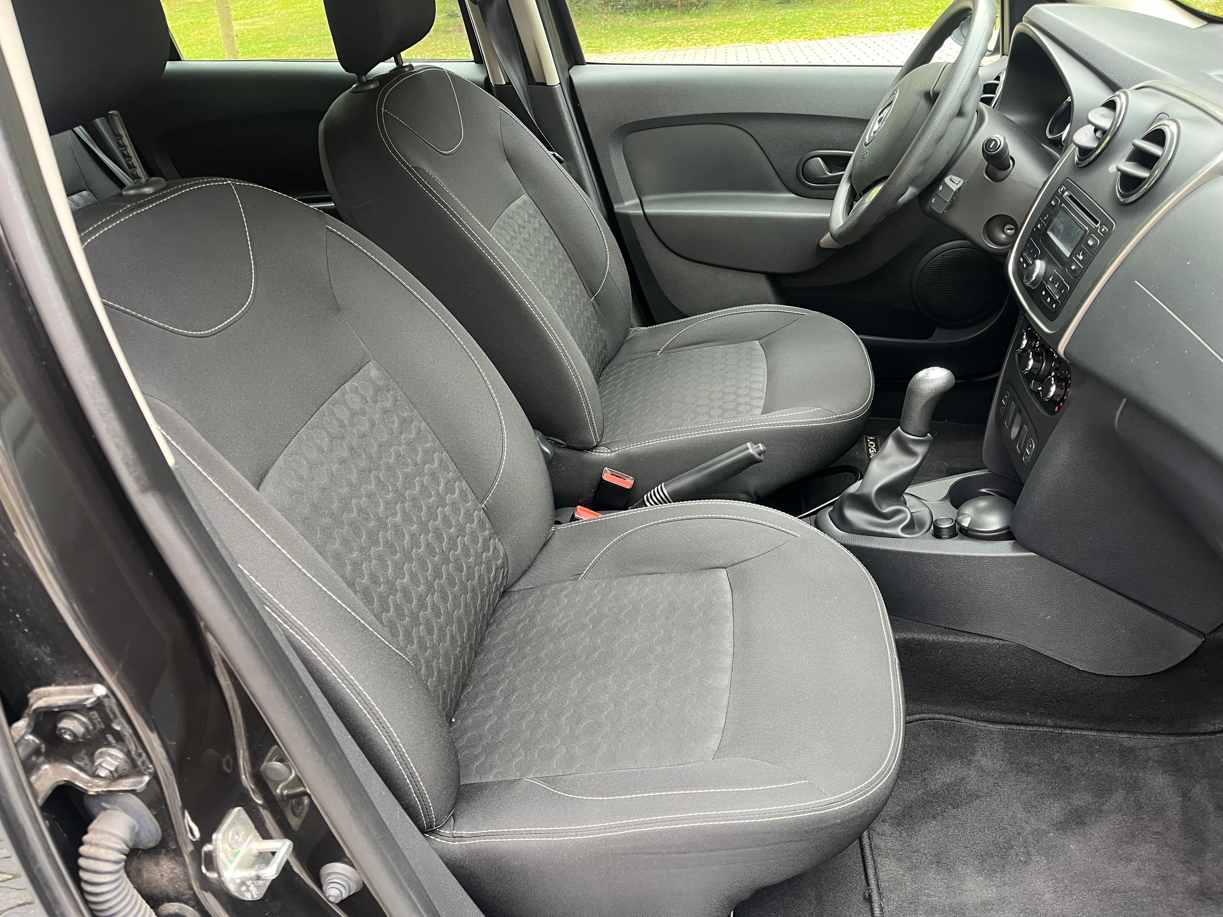 Dacia Logan, 1,2 MCV,klimatizace - fotka 6