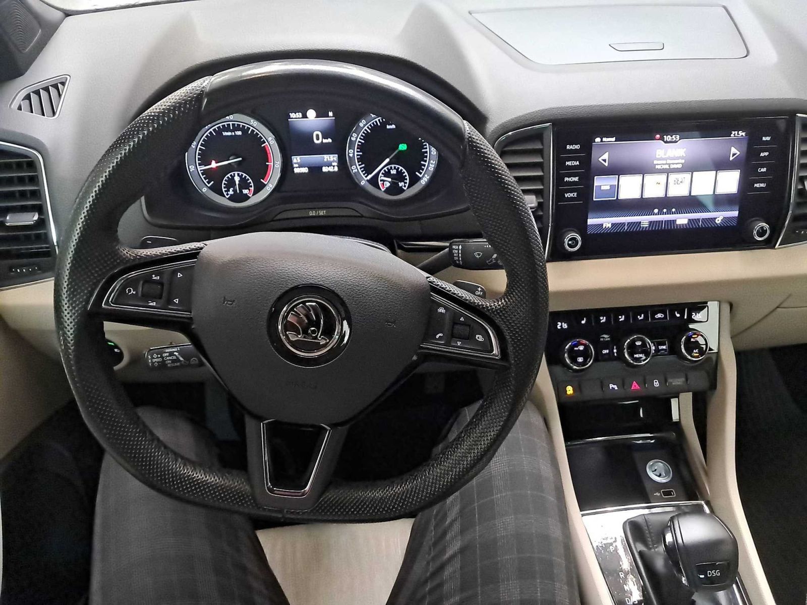 Škoda Karoq, 1.5 TSI, Style, Automat, ČR - fotka 3