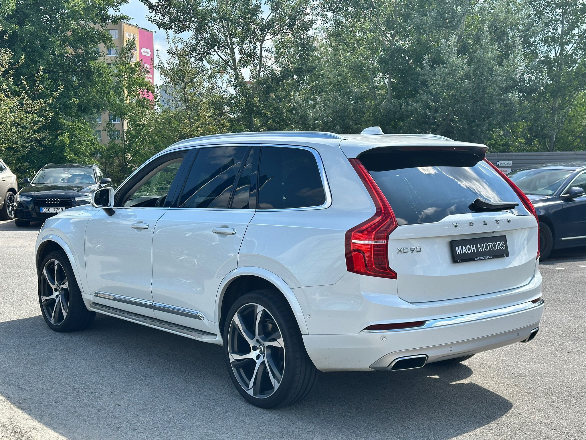 Volvo XC90, B5 AWD Inscription PANO TZ VZD - fotka 3