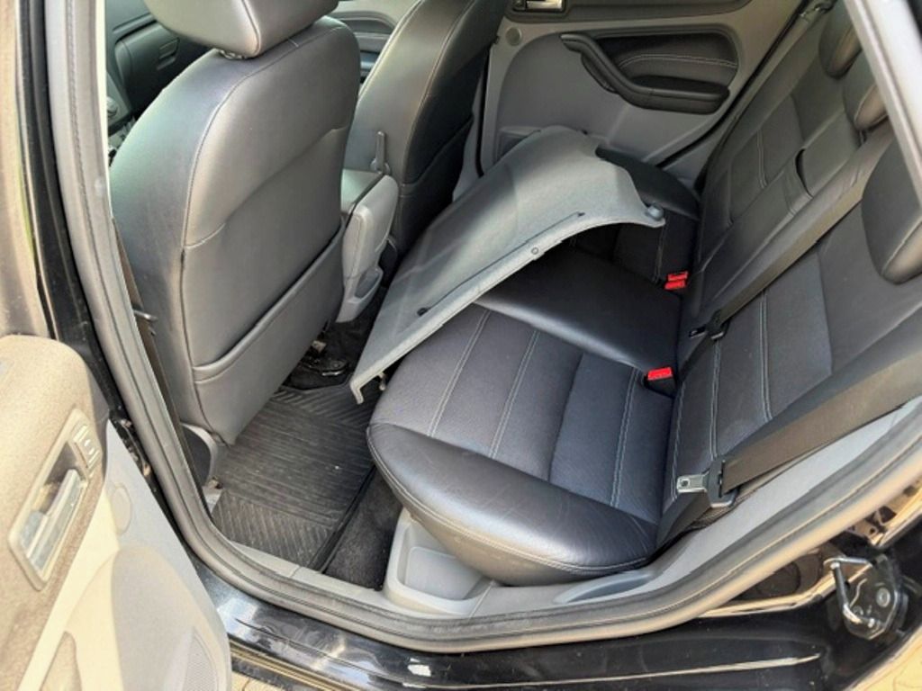 Ford Focus, TITANIUM 2.0L TDCI - fotka 4