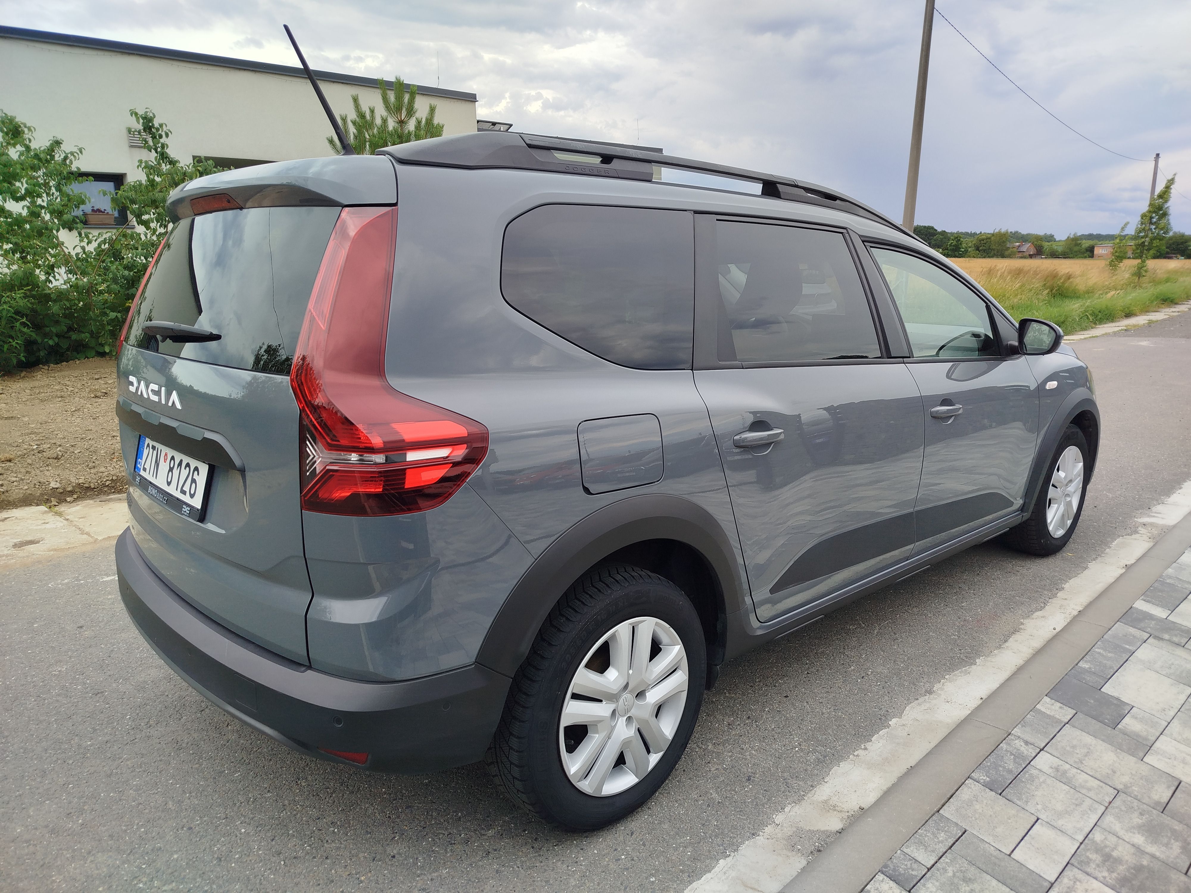 Dacia Jogger, 1.0Tce LPG, záruka 4/2029 - fotka 4