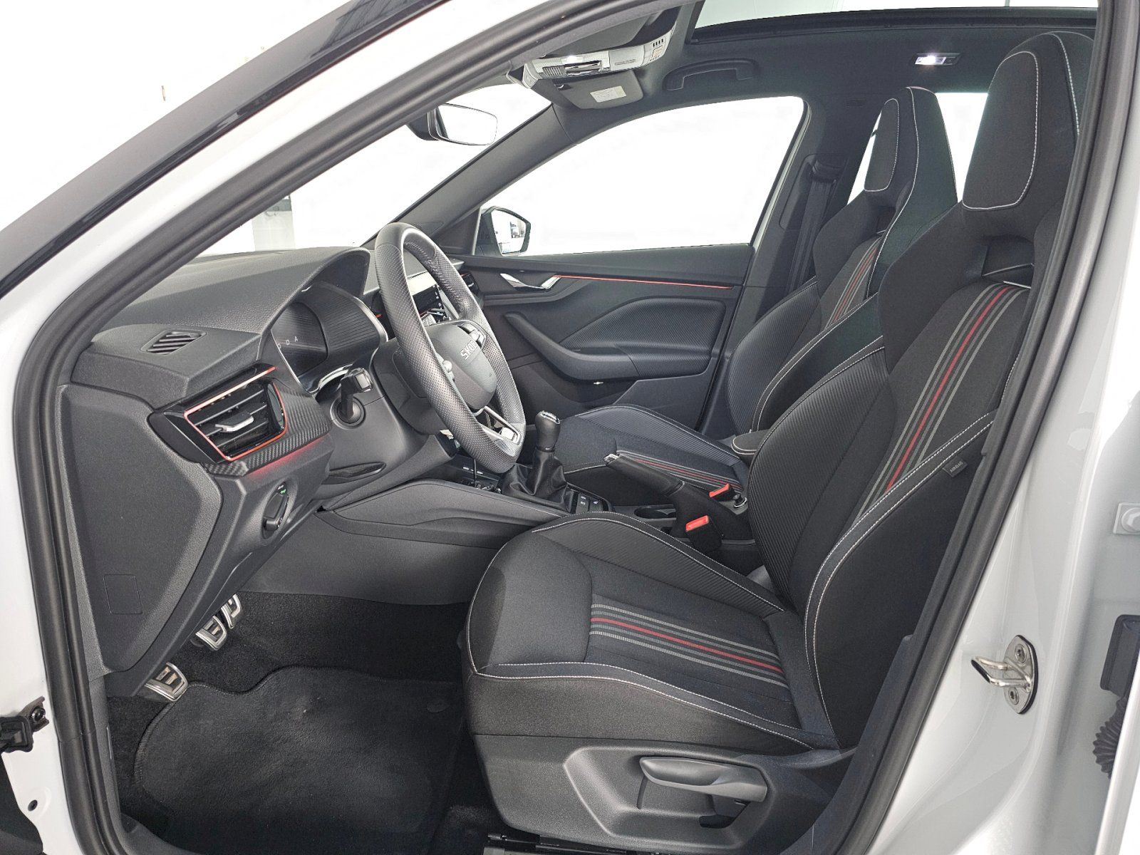 Škoda Kamiq, 1.0TSi 85kW MONTE CARLO - fotka 6