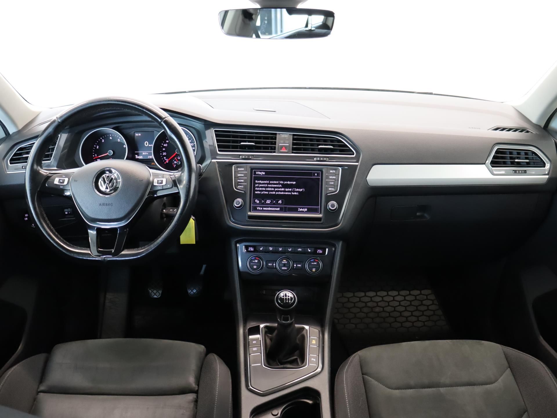 Volkswagen Tiguan, TRENDLINE 1,4 TSI 92 kW - fotka 5