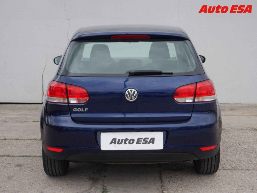 Volkswagen Golf, 1.4i,Trendline - fotka 5