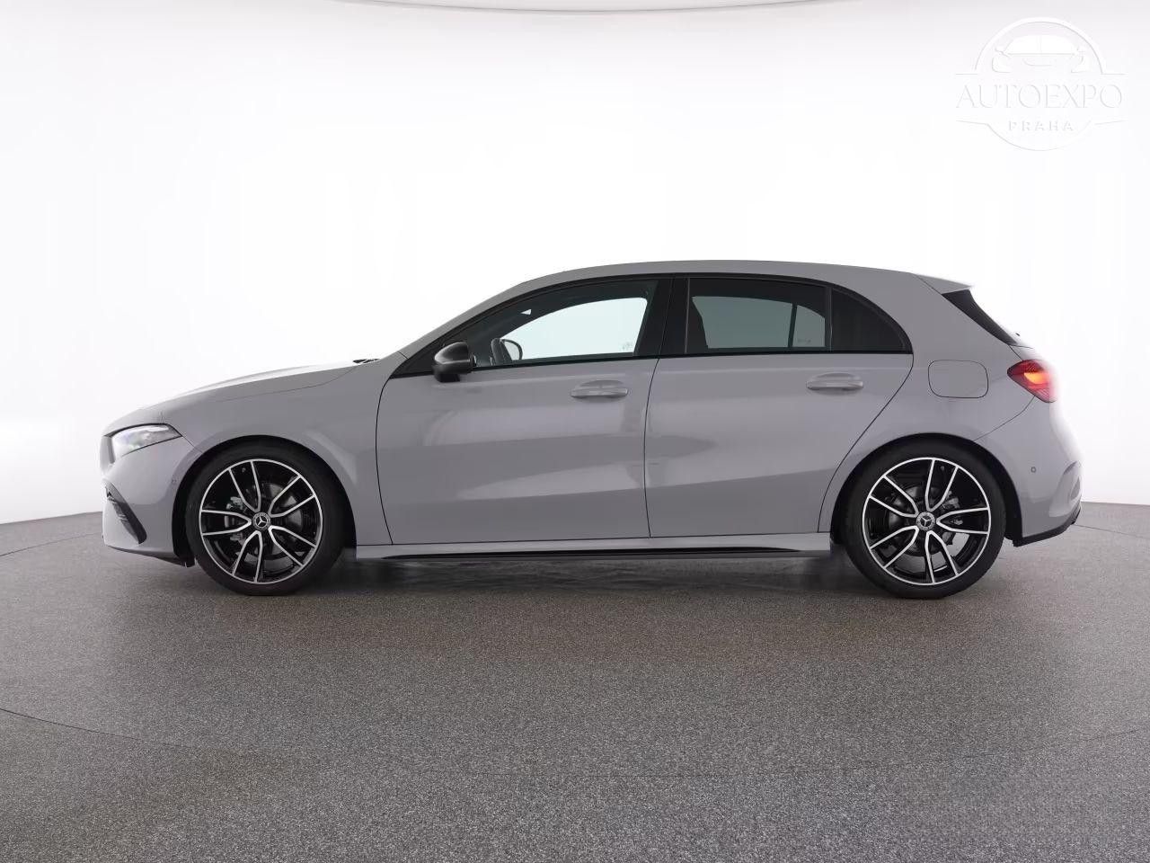 Mercedes-Benz Třídy A, 200d AMG*PANORAMA - fotka 3