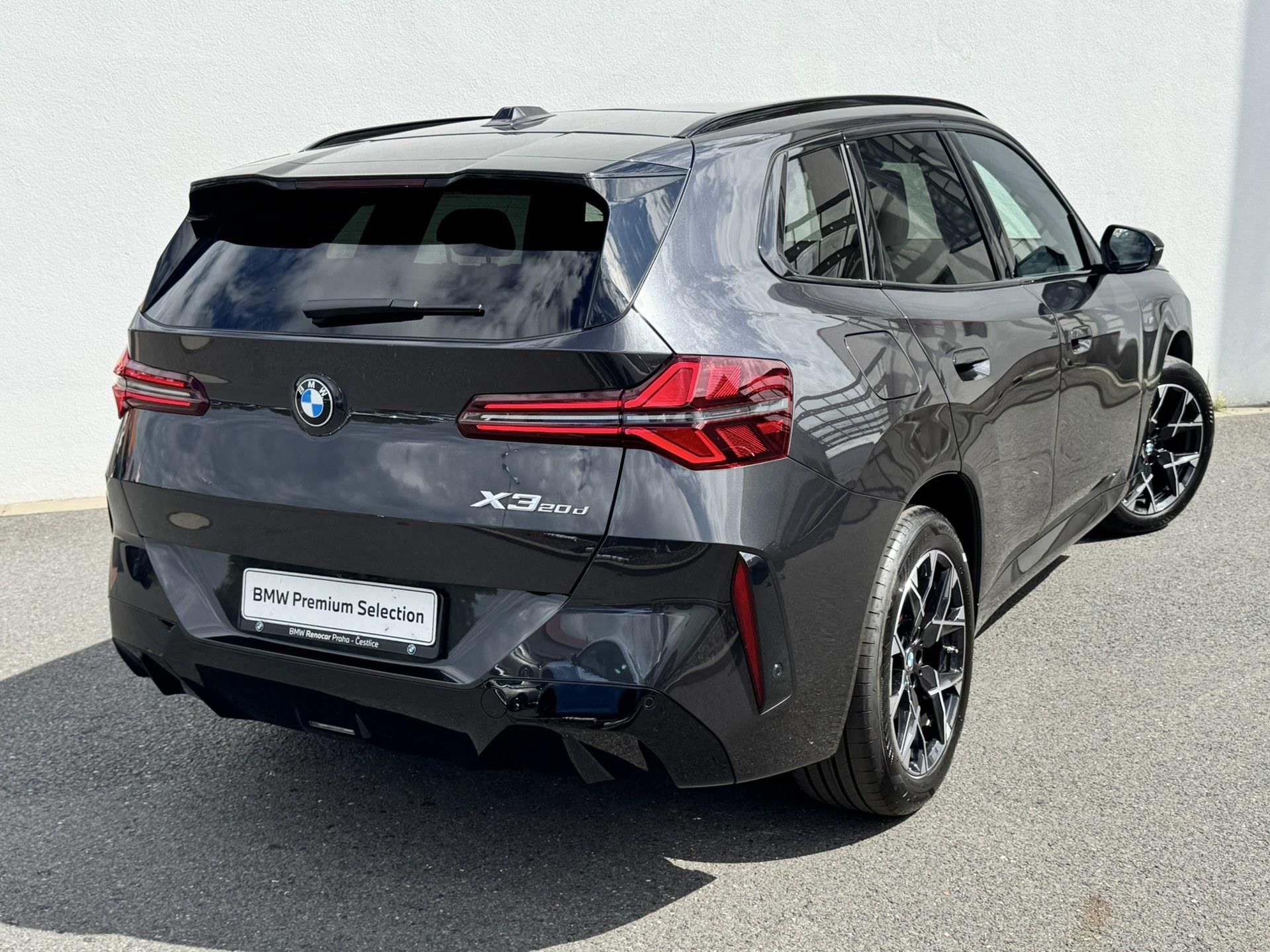 BMW X3, X3 20D xDrive Tažné M PRO - fotka 2