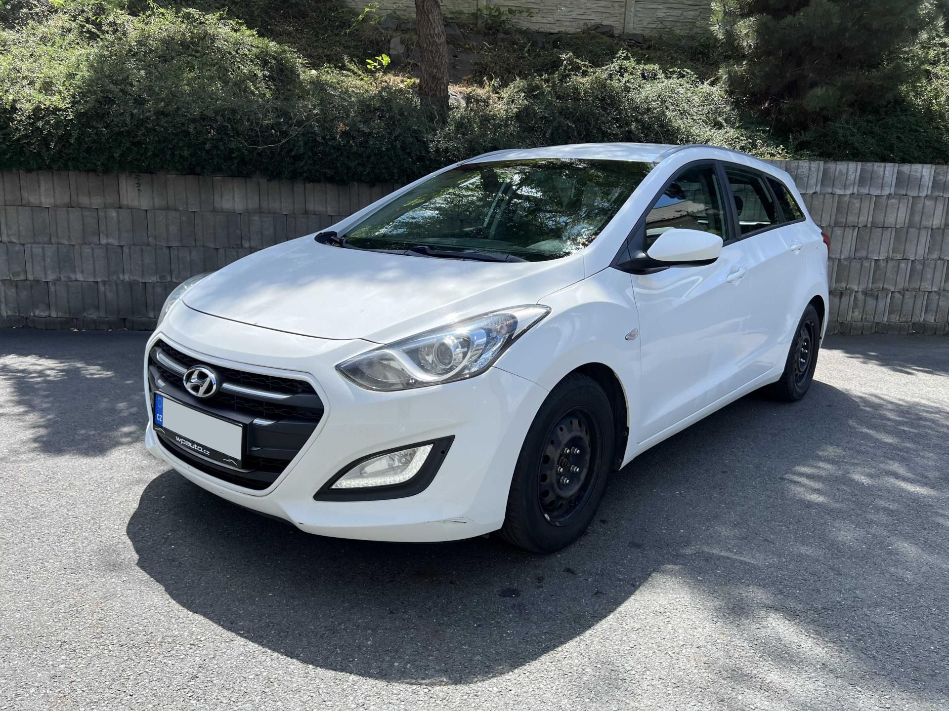 Hyundai i30, WG 1.6 CRDi 81 kW NOVÁ STK DPH - fotka 2
