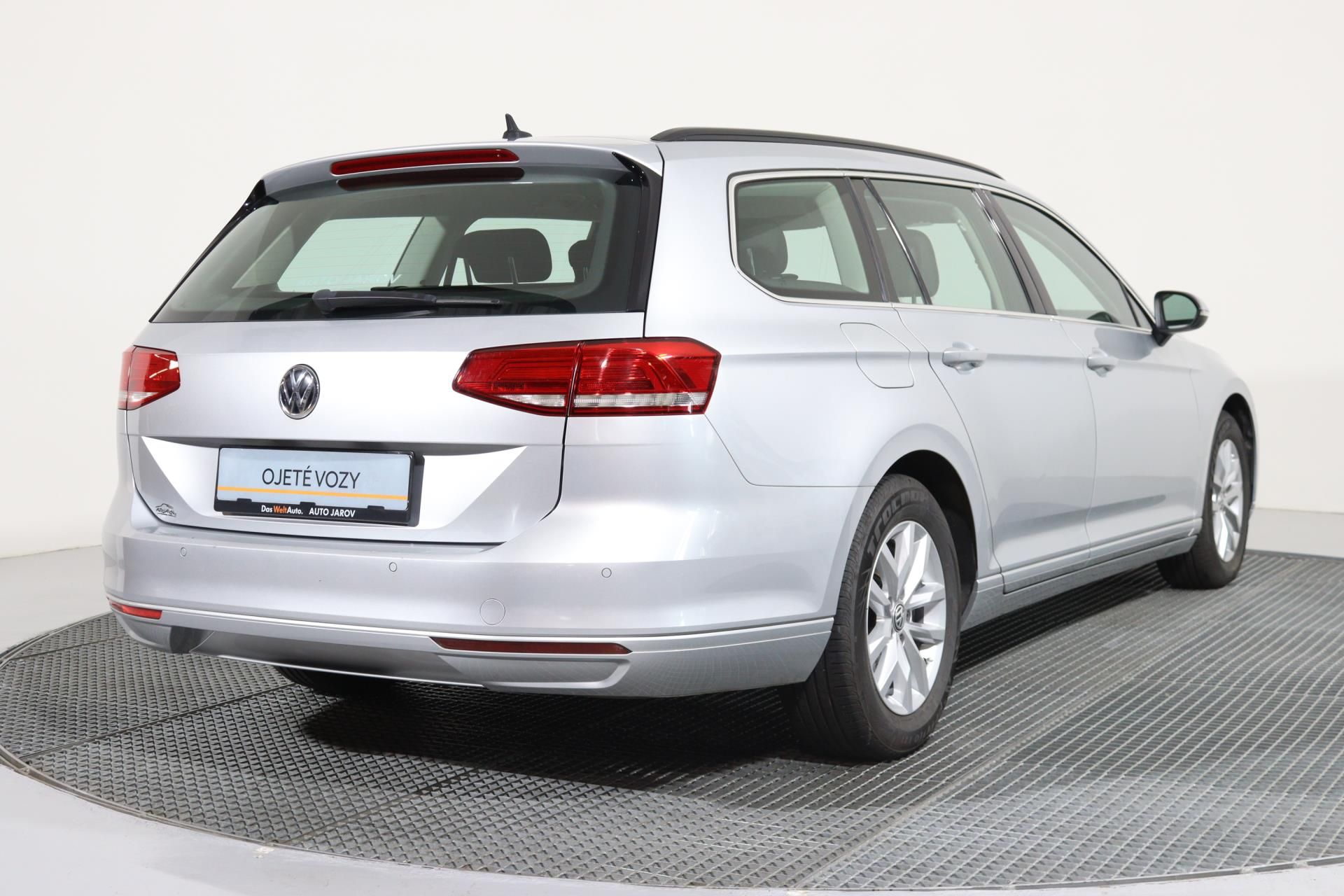 Volkswagen Passat, Variant Comfortline 2,0TDI 110 - fotka 2