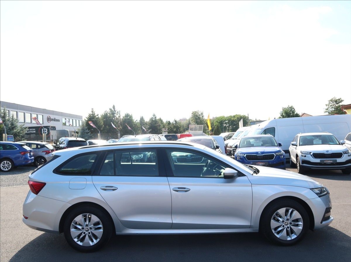 Škoda Octavia, 2,0 TDi,1majČR,Serv.kn.,DPH - fotka 5