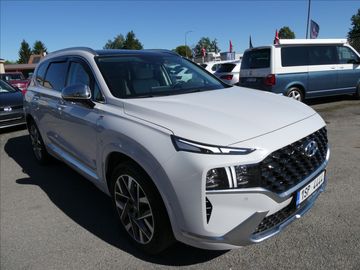 2,2 CRDi LUXURY 4x4 1.majitel