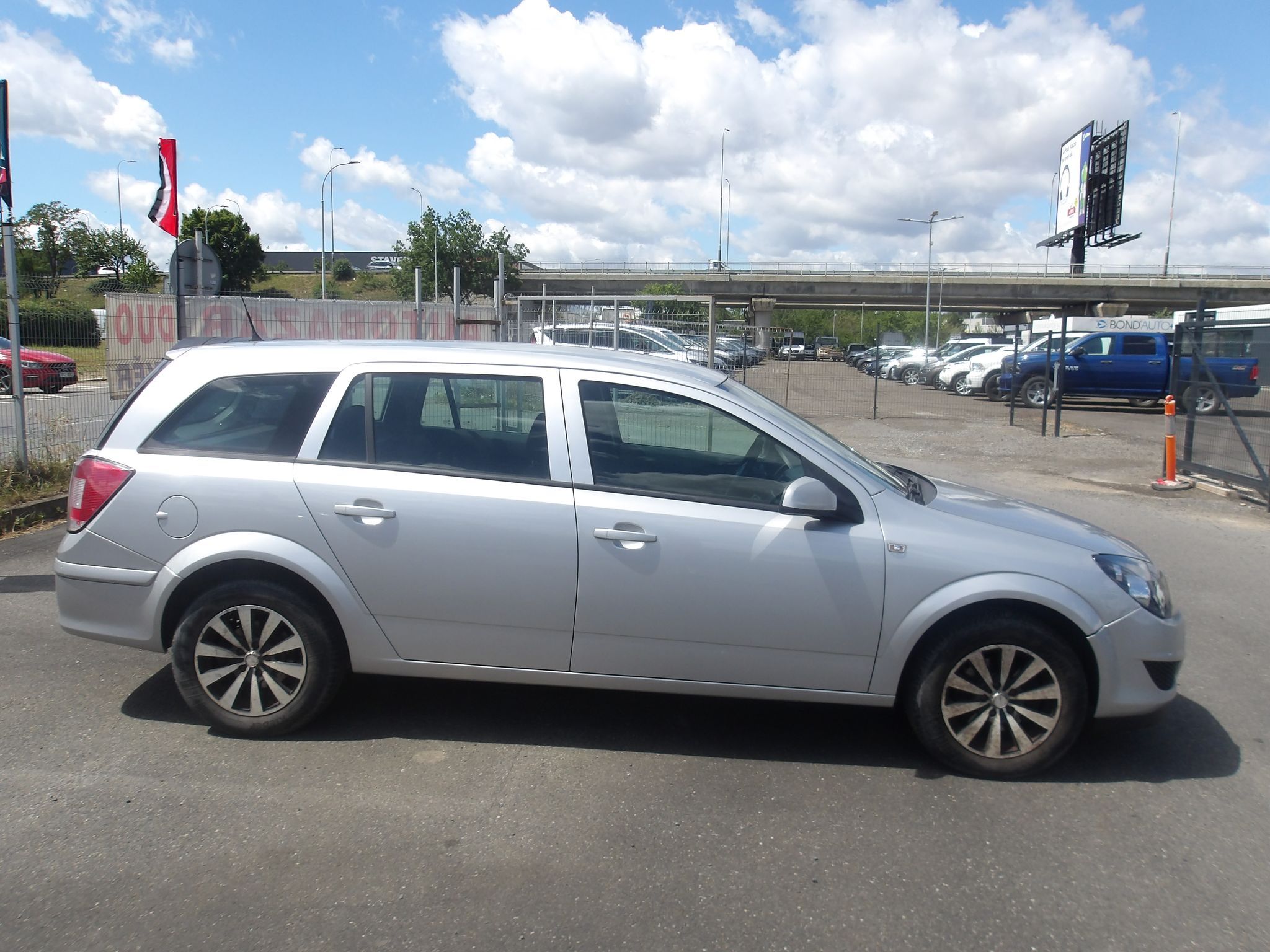 Opel Astra, 1,6 16V - fotka 5
