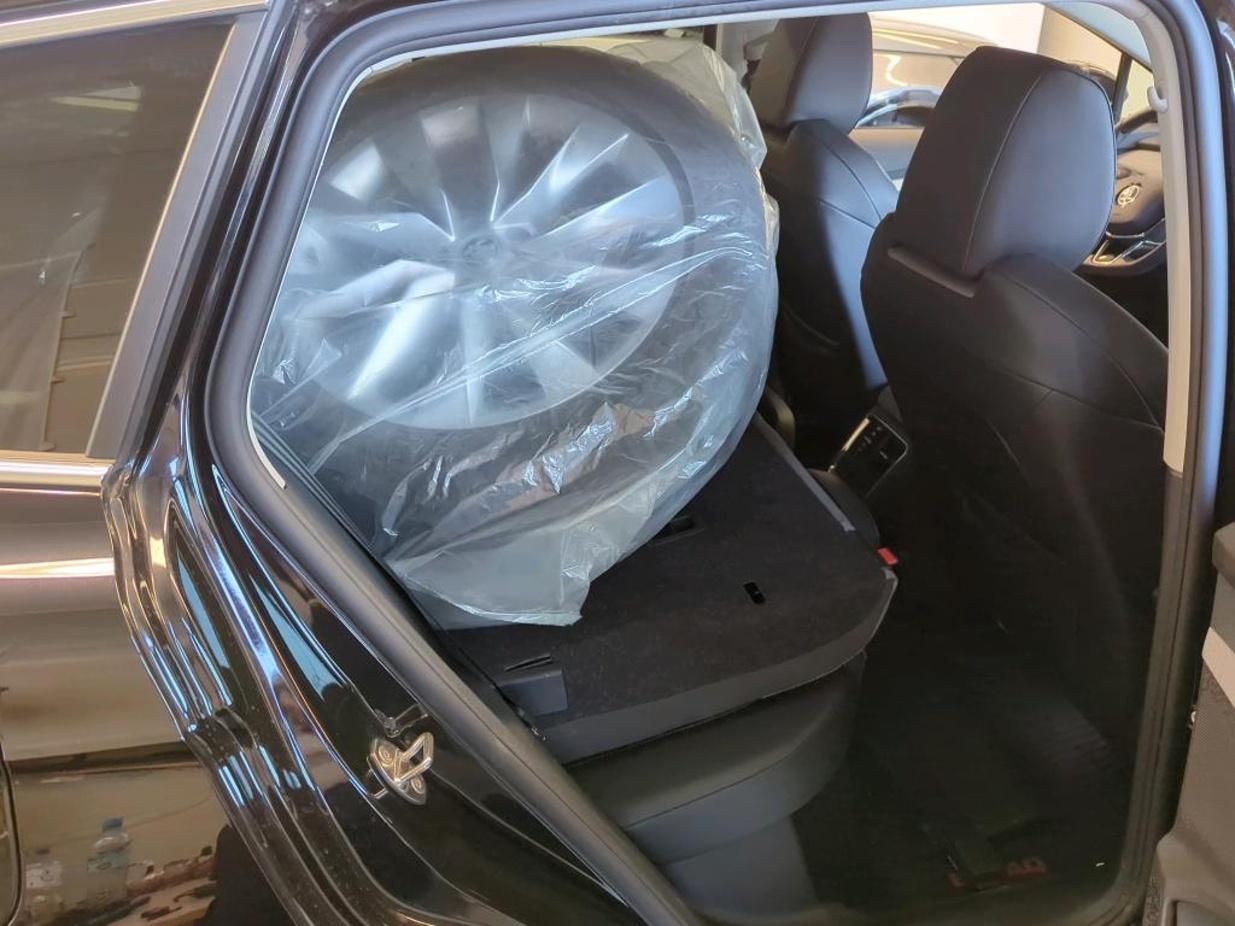 Škoda Enyaq, 150kw, iV80 19ALU SOH 96% - fotka 5