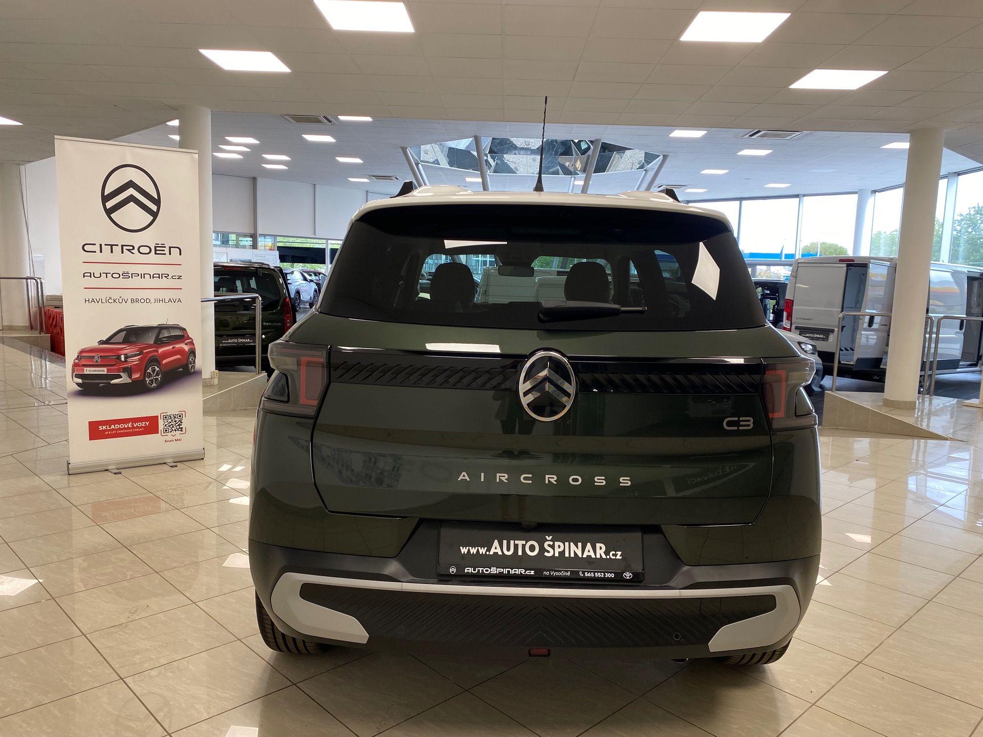 Citroën C3 Aircross, PLUS HYBRID Automat 145 Pak.Zi - fotka 5