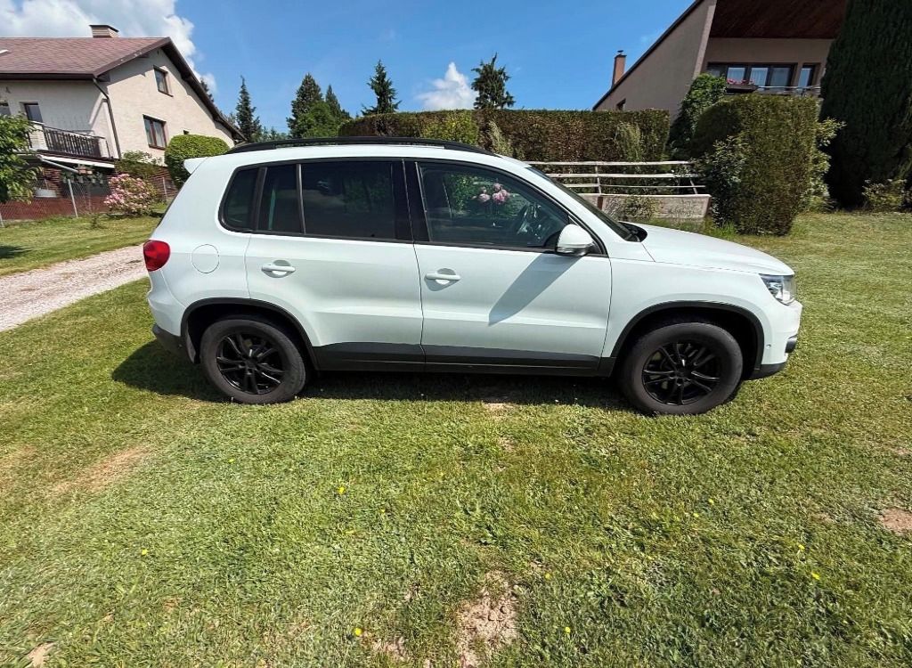 Volkswagen Tiguan - fotka 3