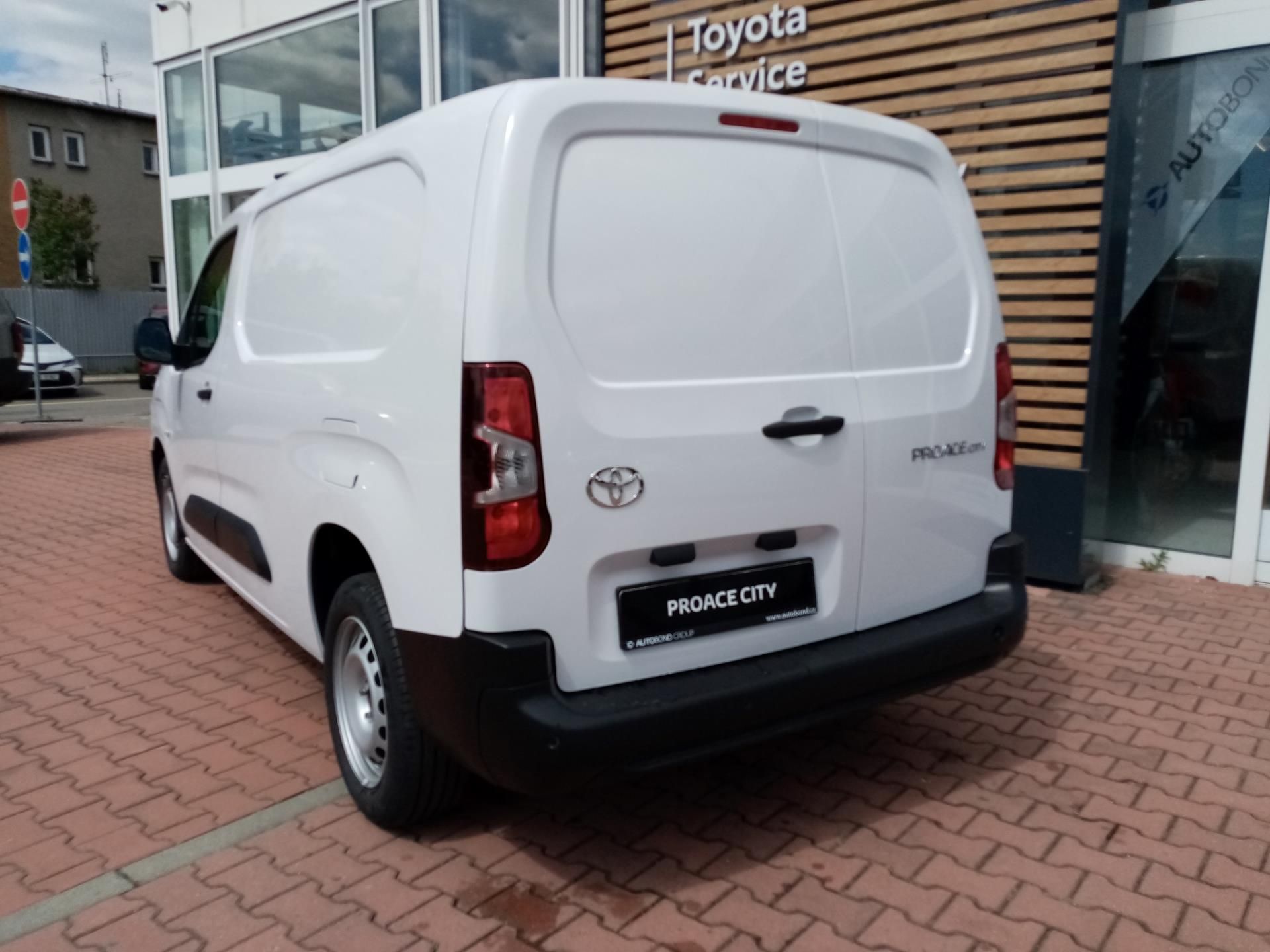 Toyota Proace City, 1.5D 6MT LWB Active SmartCargo - fotka 4
