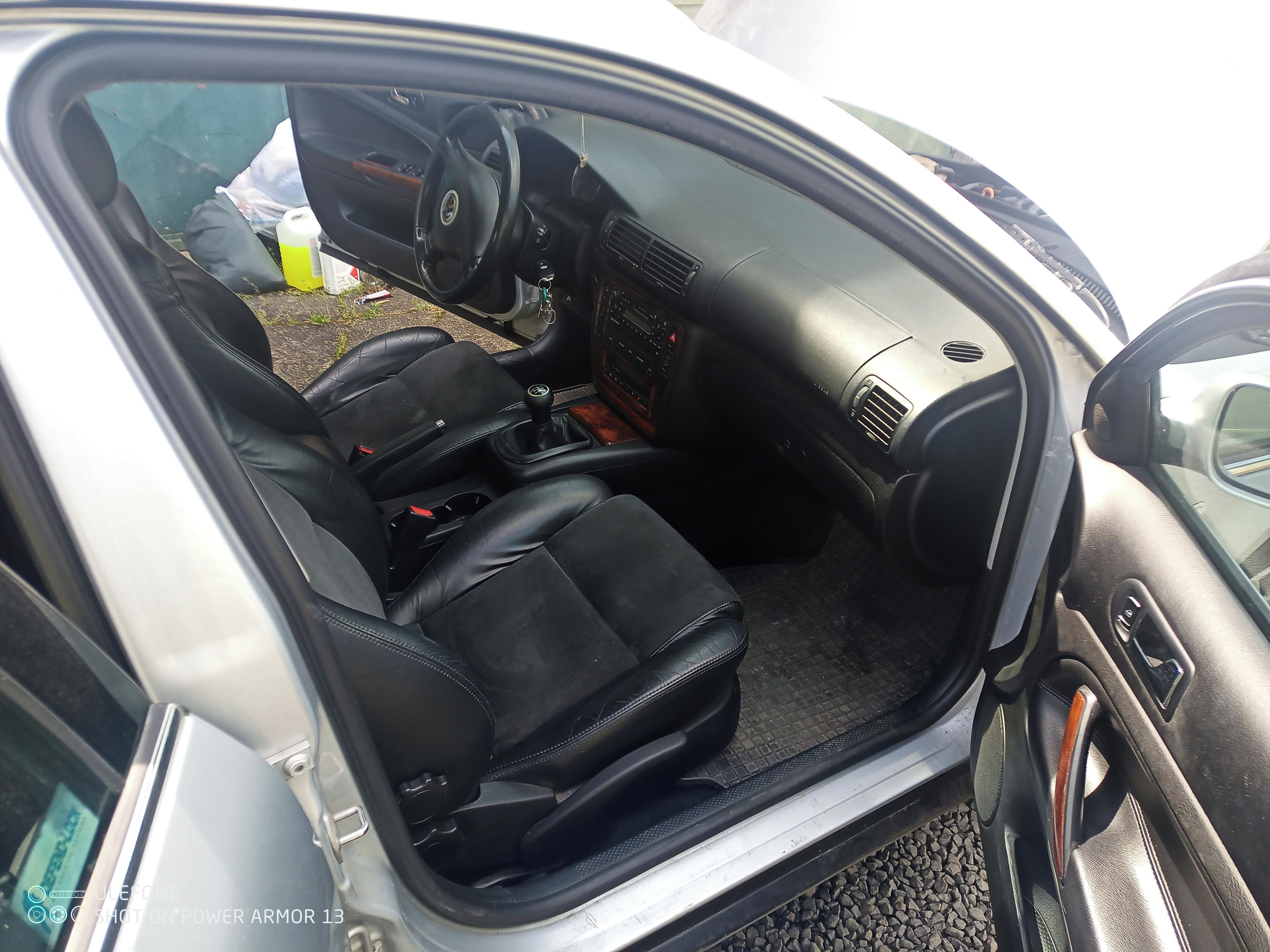 Volkswagen Passat, VW Passat 1.9 TDI 96 KW - fotka 6